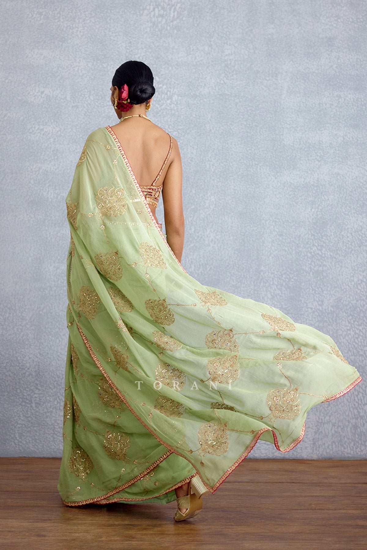 Rangsaaz Nafeesa Saree