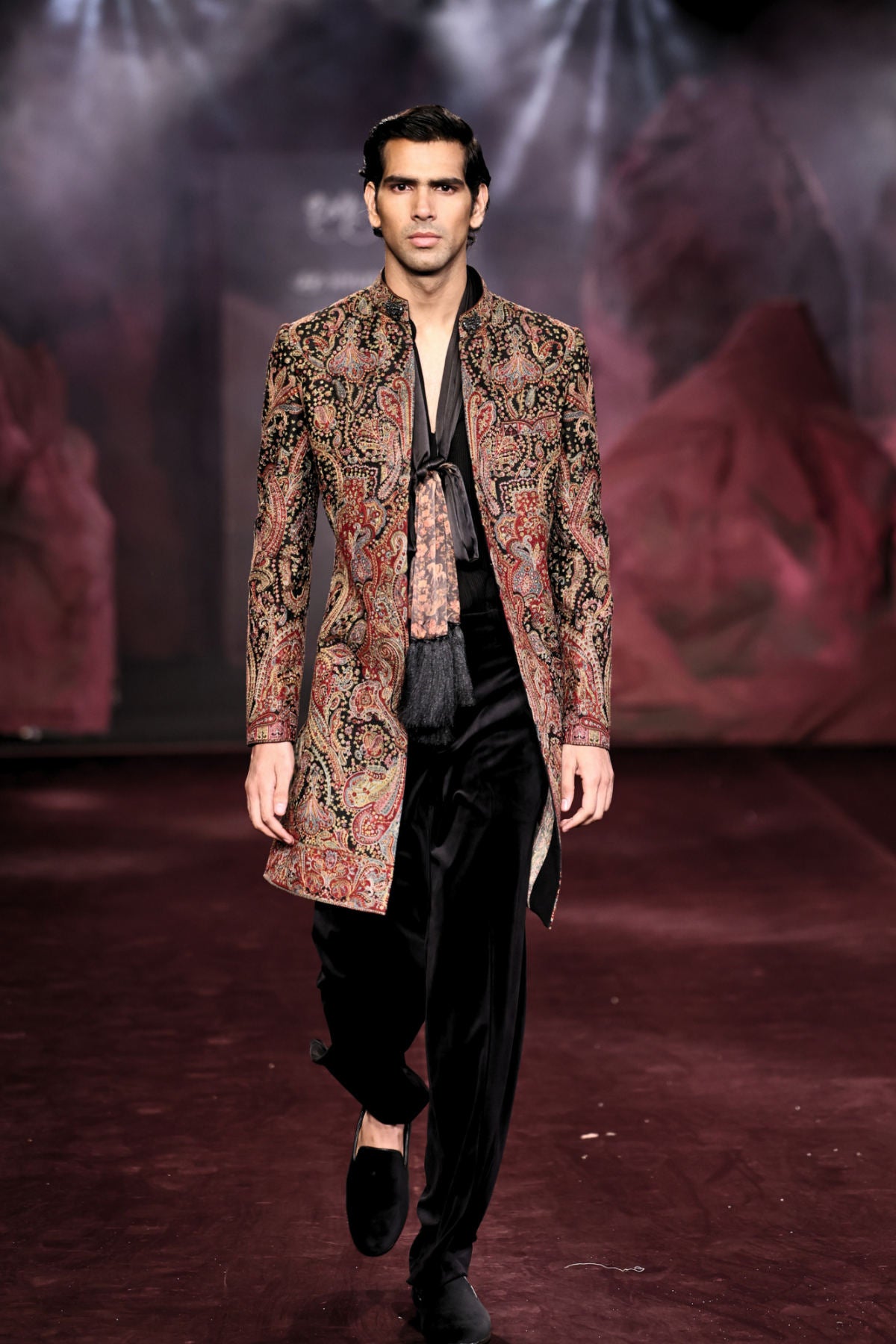 Regent Sherwani Set