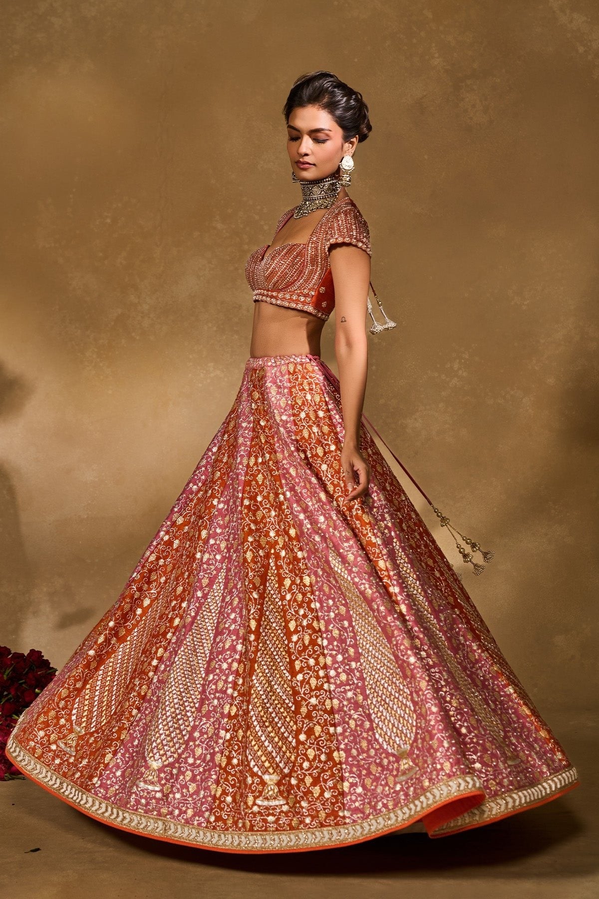 SABA LEHENGA