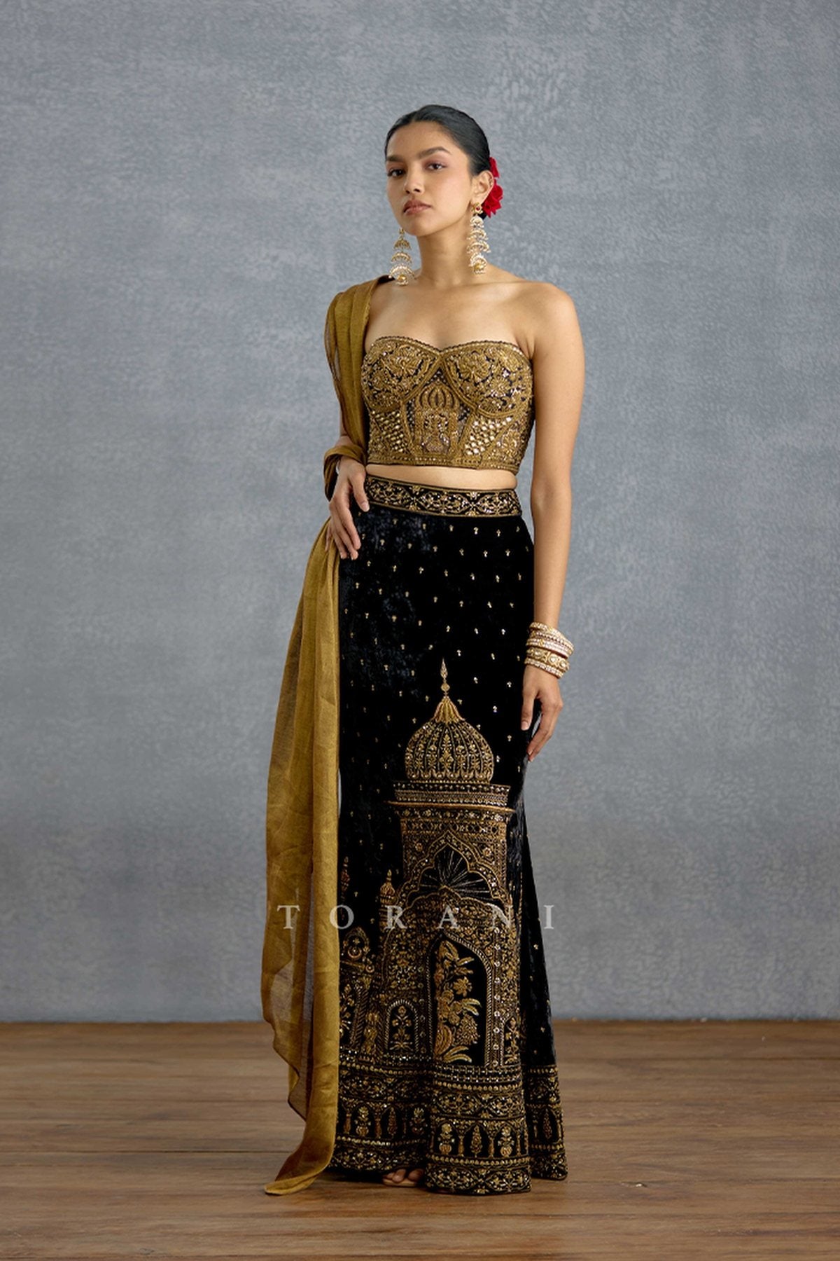 Siyahi Shehnaz Lehenga Set