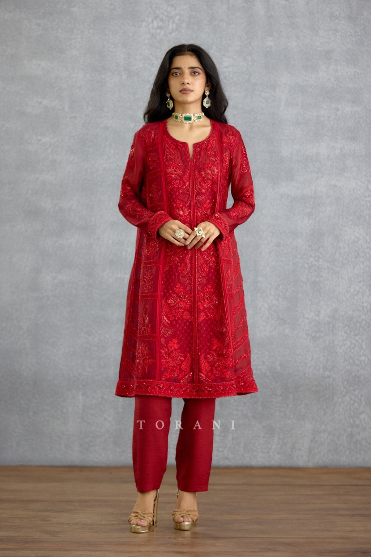 Surkh Samrina Kurta Set