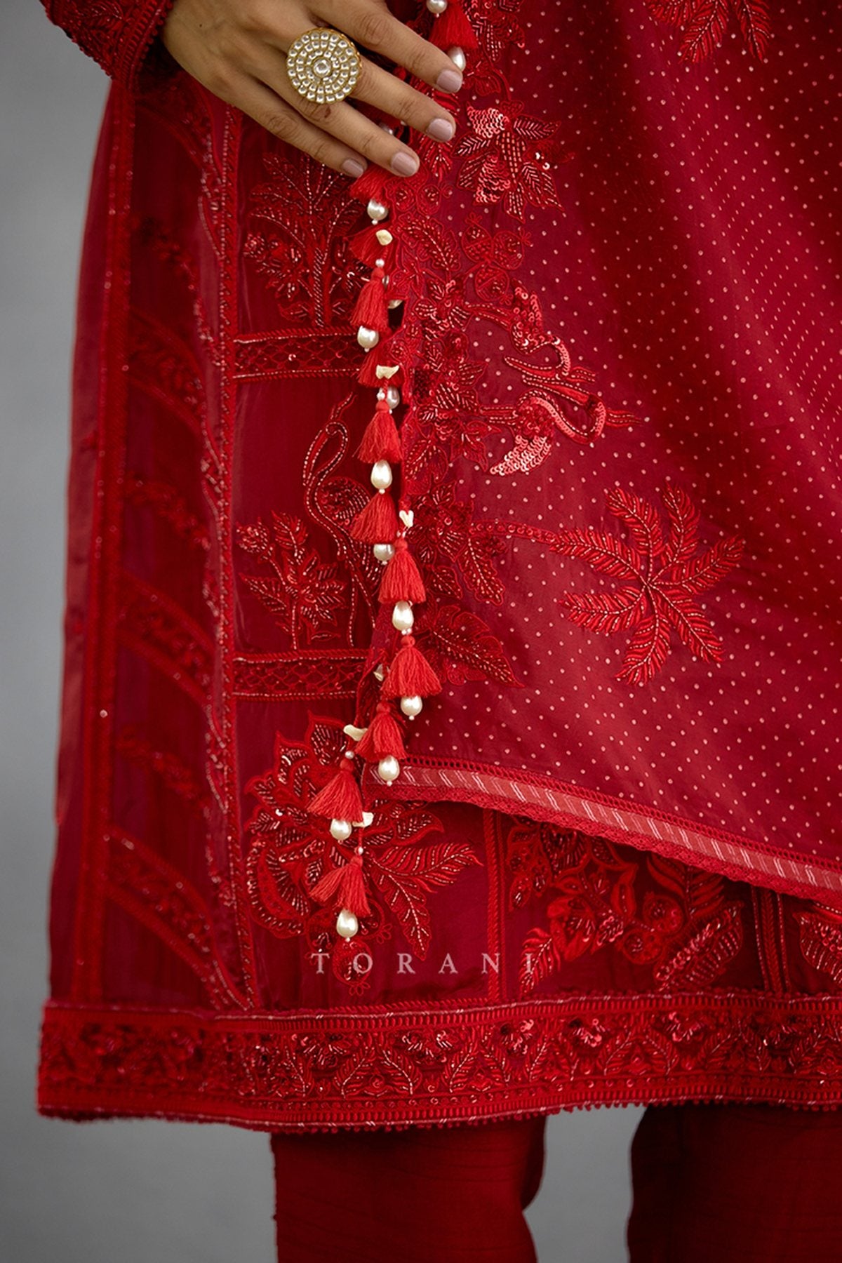 Surkh Samrina Kurta Set