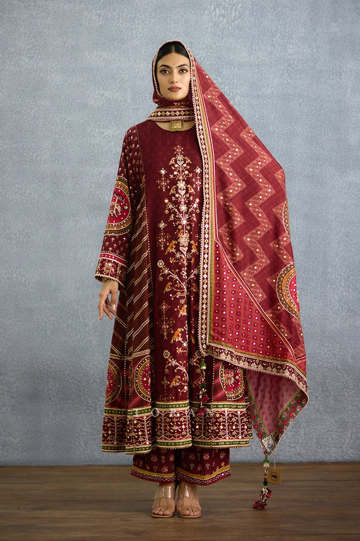 Surkhi Tisya Kurta Set