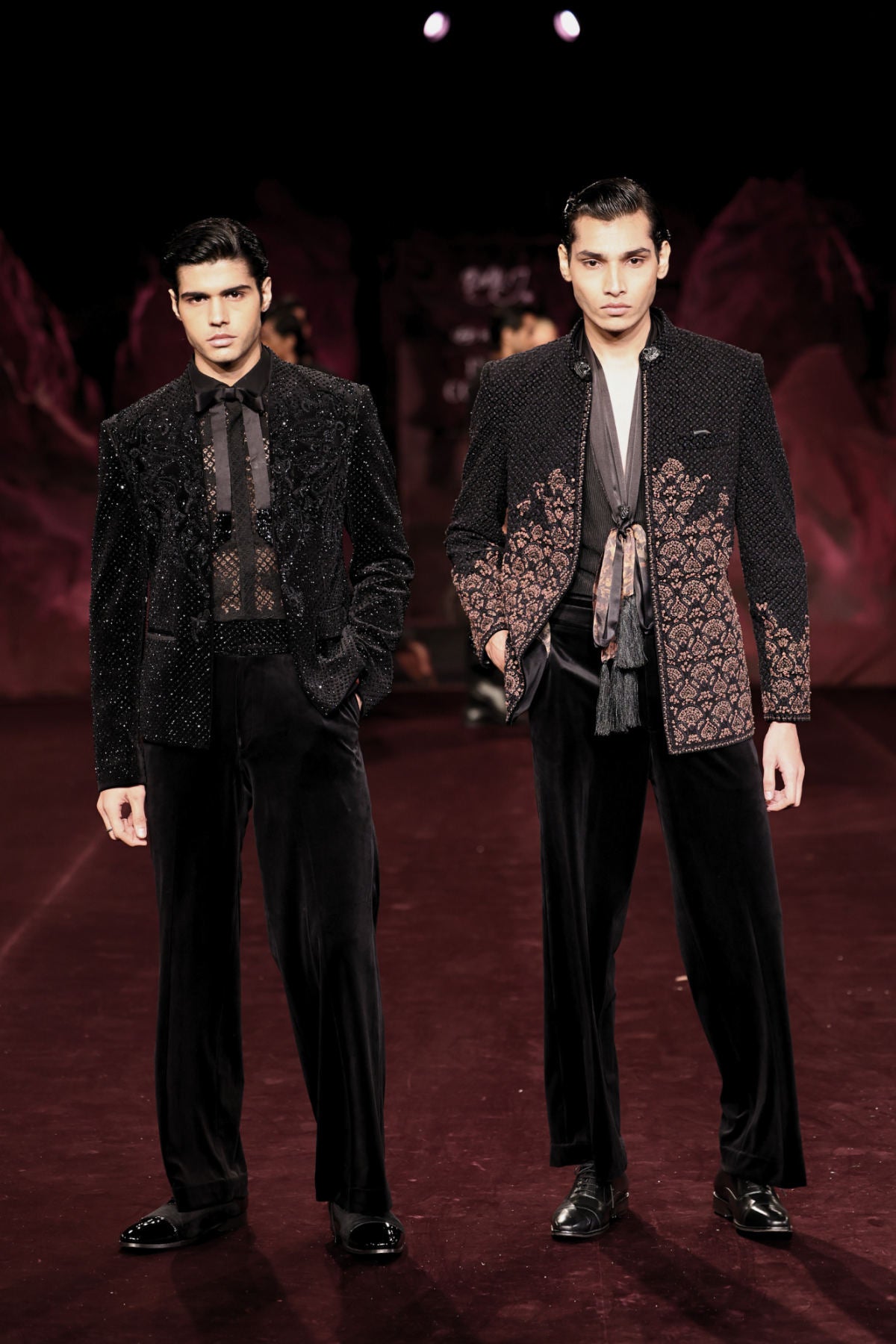 Taarash Jacket Set