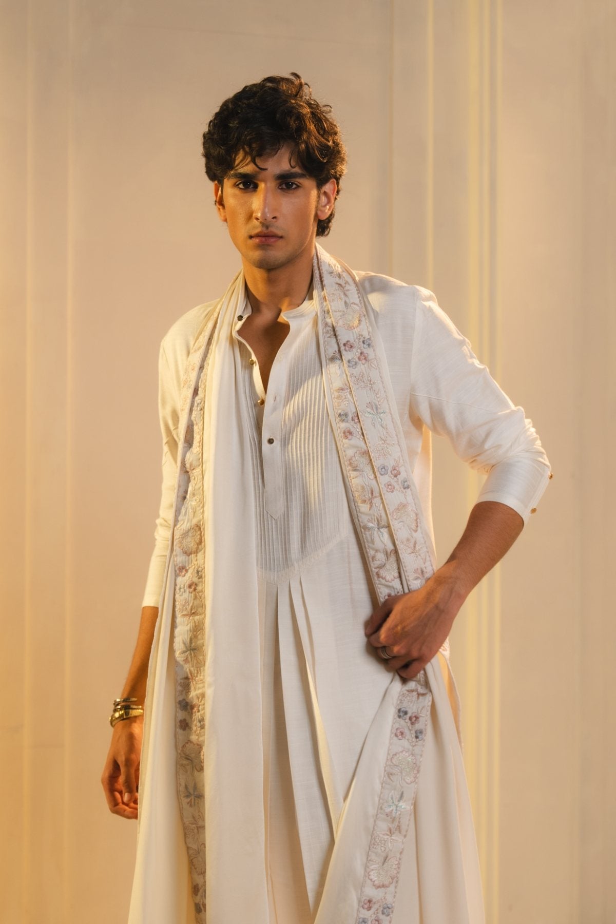 THE SABLE KURTA SET