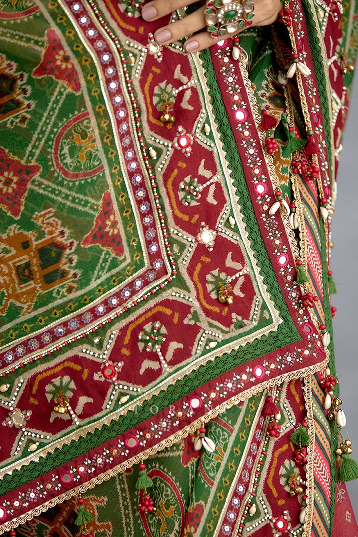 Trinaja Surkhi Ameesha Saree