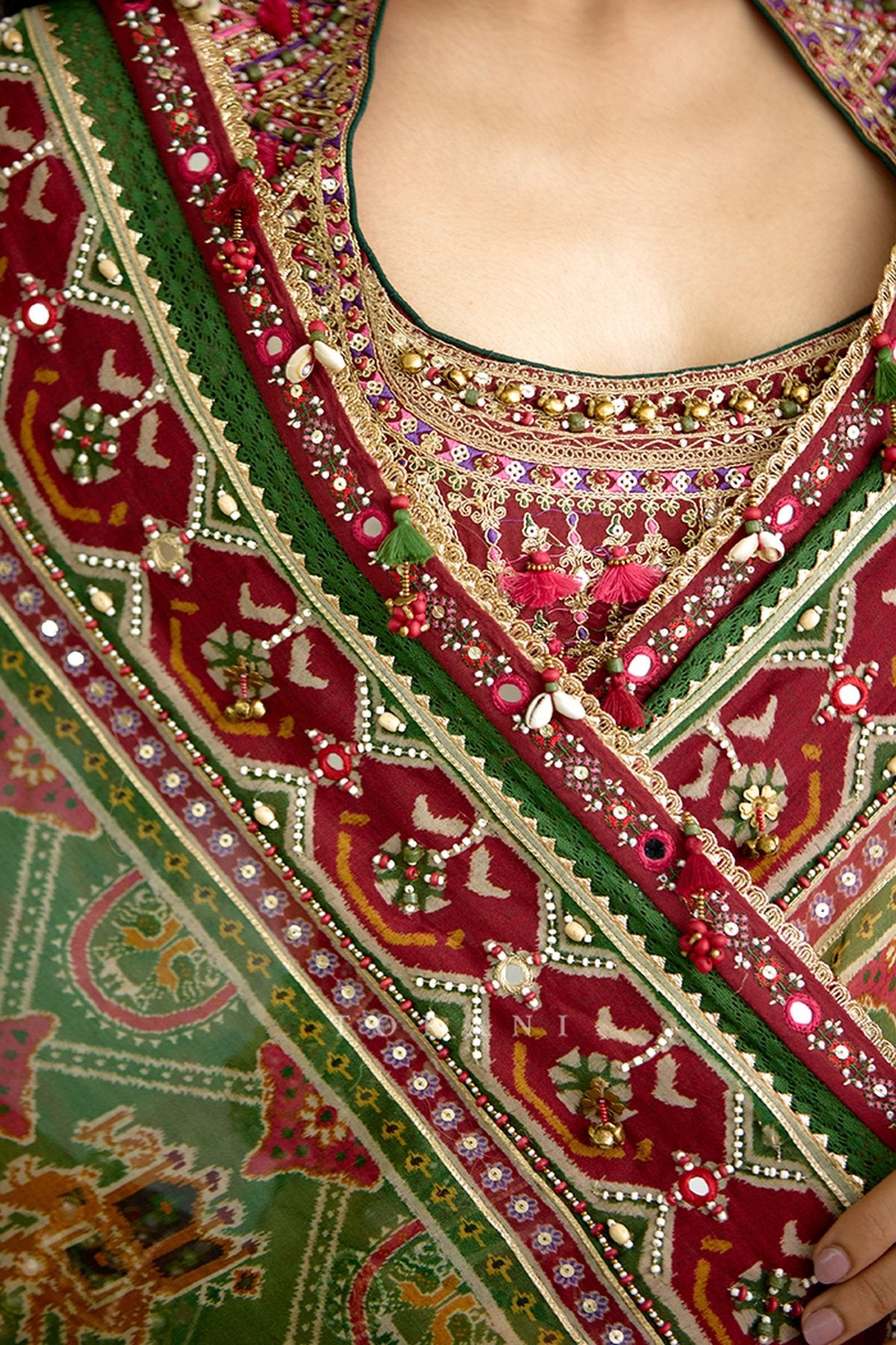 Trinaja Surkhi Ameesha Saree