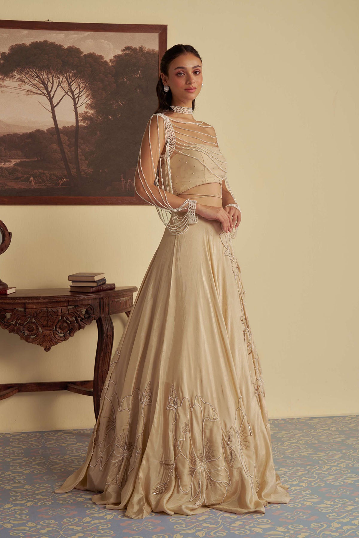 Victoria goldine lehenga