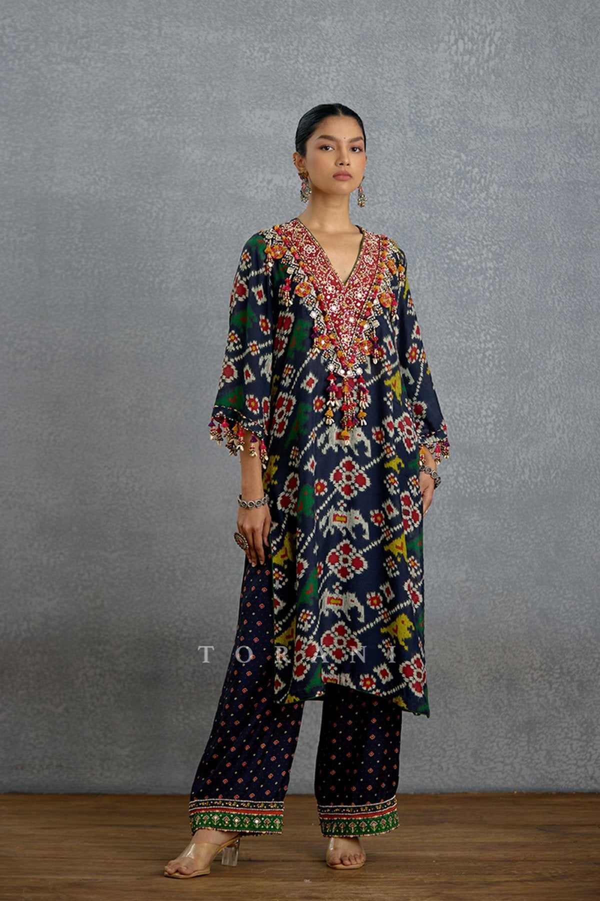 Virasa Patola Kurta Set