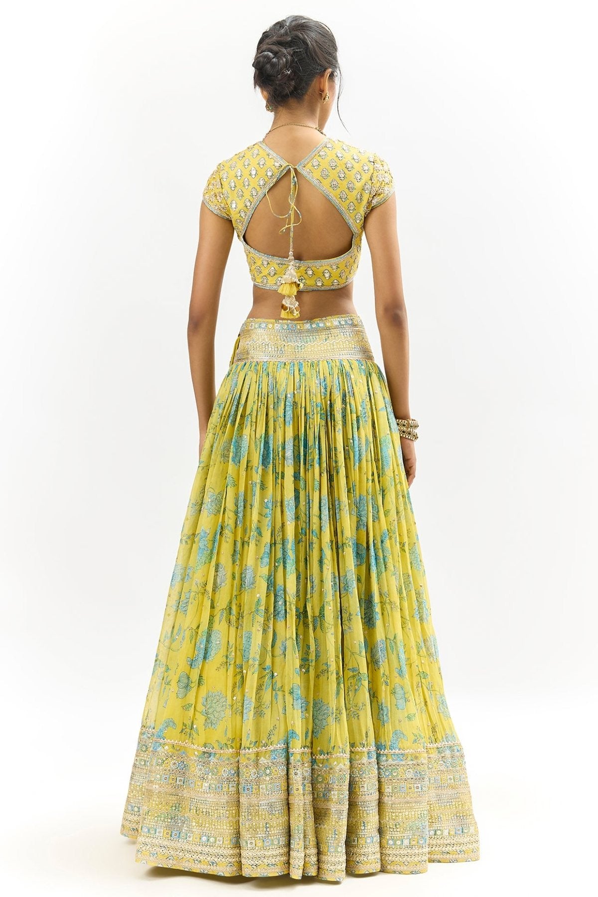 Zil Lehenga Set