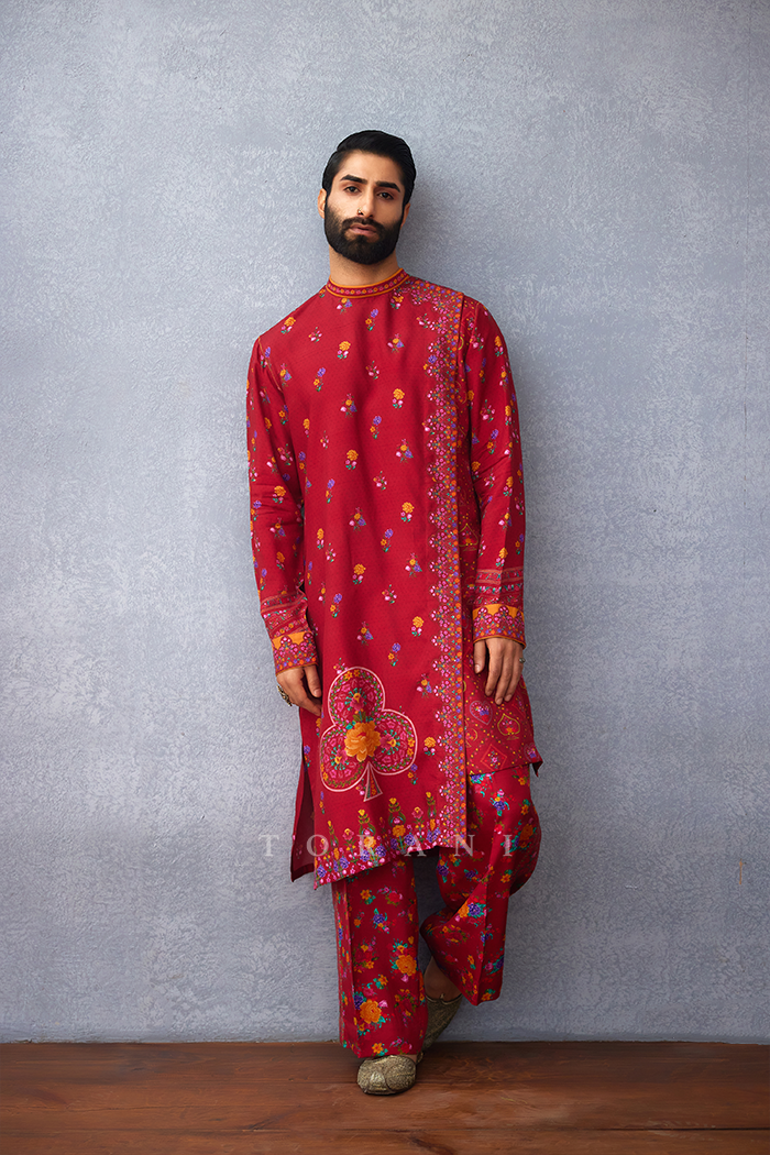 Dil Surkh Mamun Kurta Set