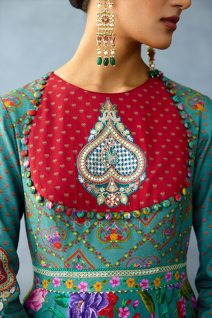 Dil Nawaz Nimat Anarkali Set