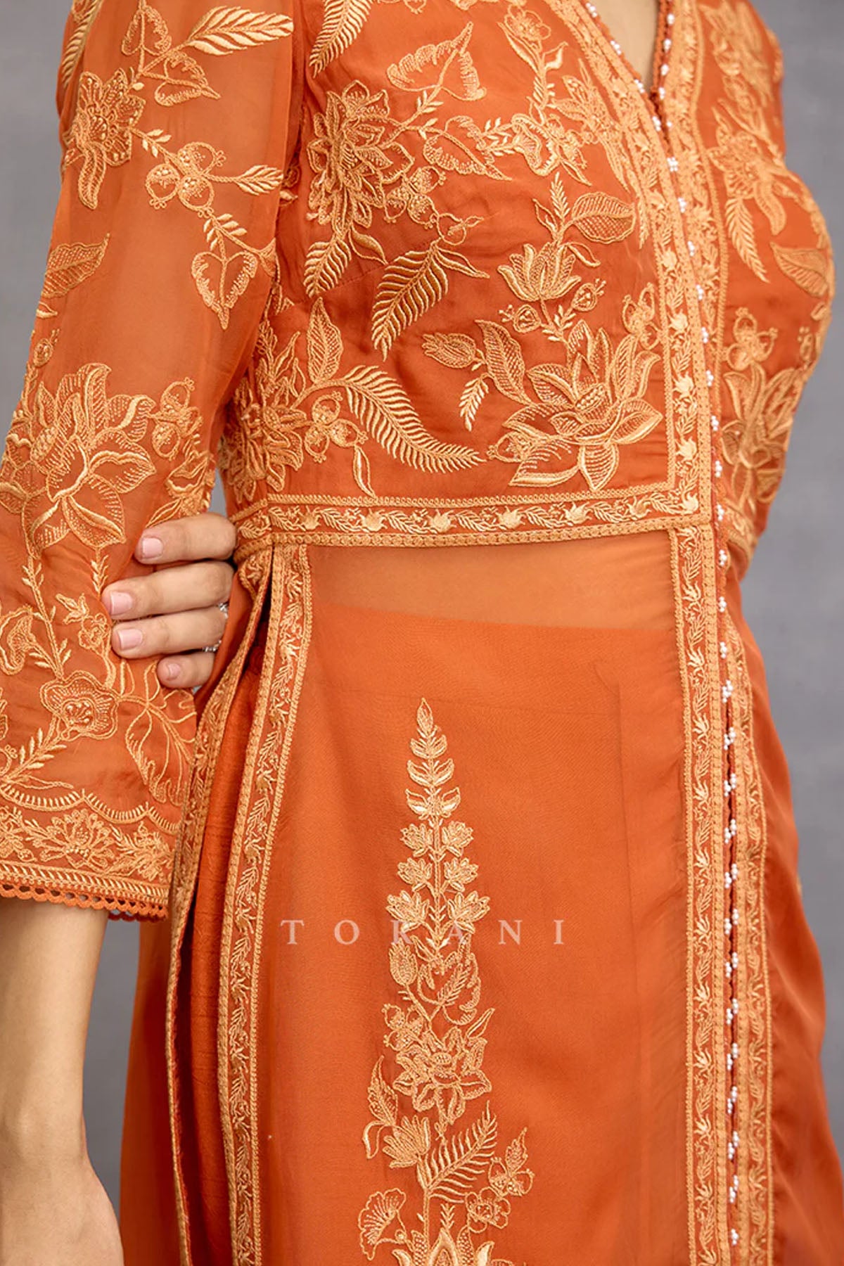 Kesari Udita Kurta Set