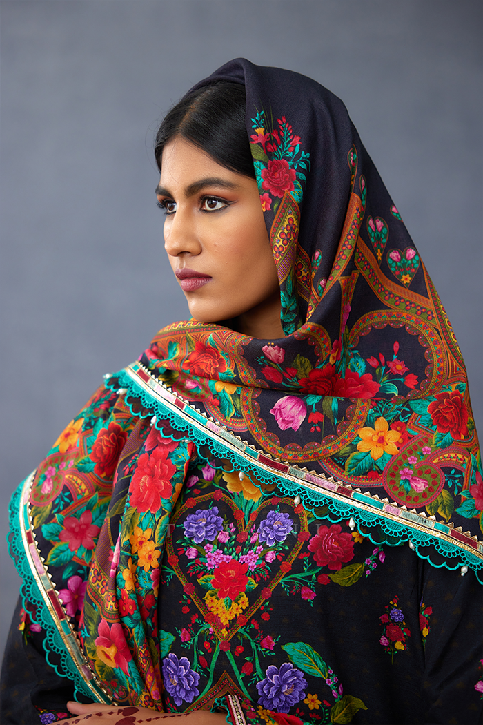 Dil Shaad Urfi Scarf