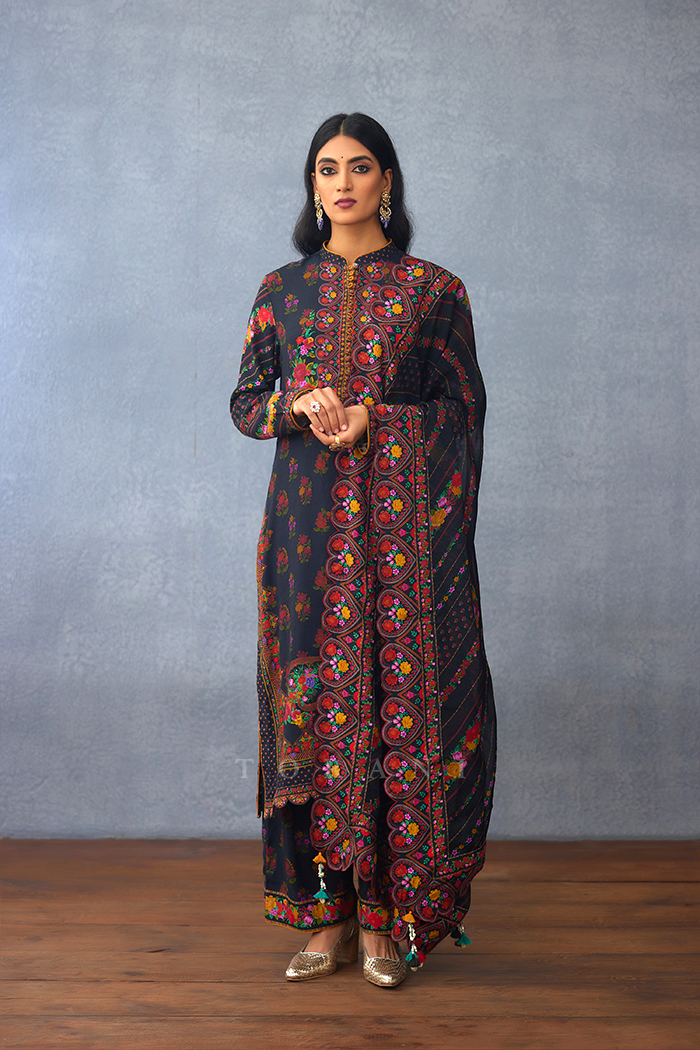 Dil Shaad Zainab Kurta Set