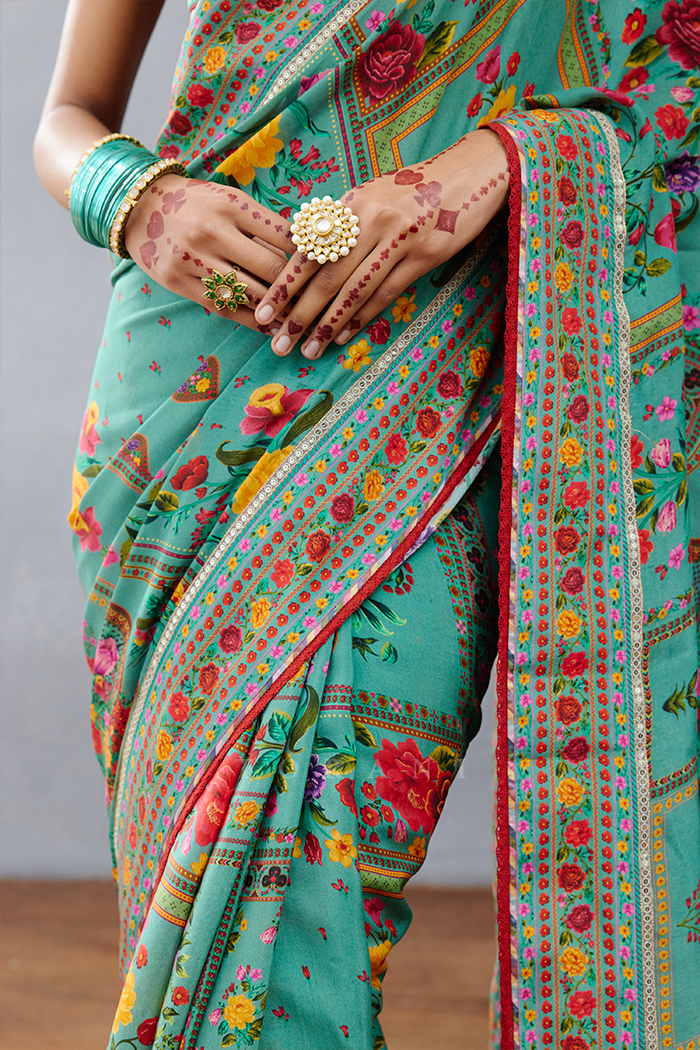 Dil Nawaz Nasreen Saree