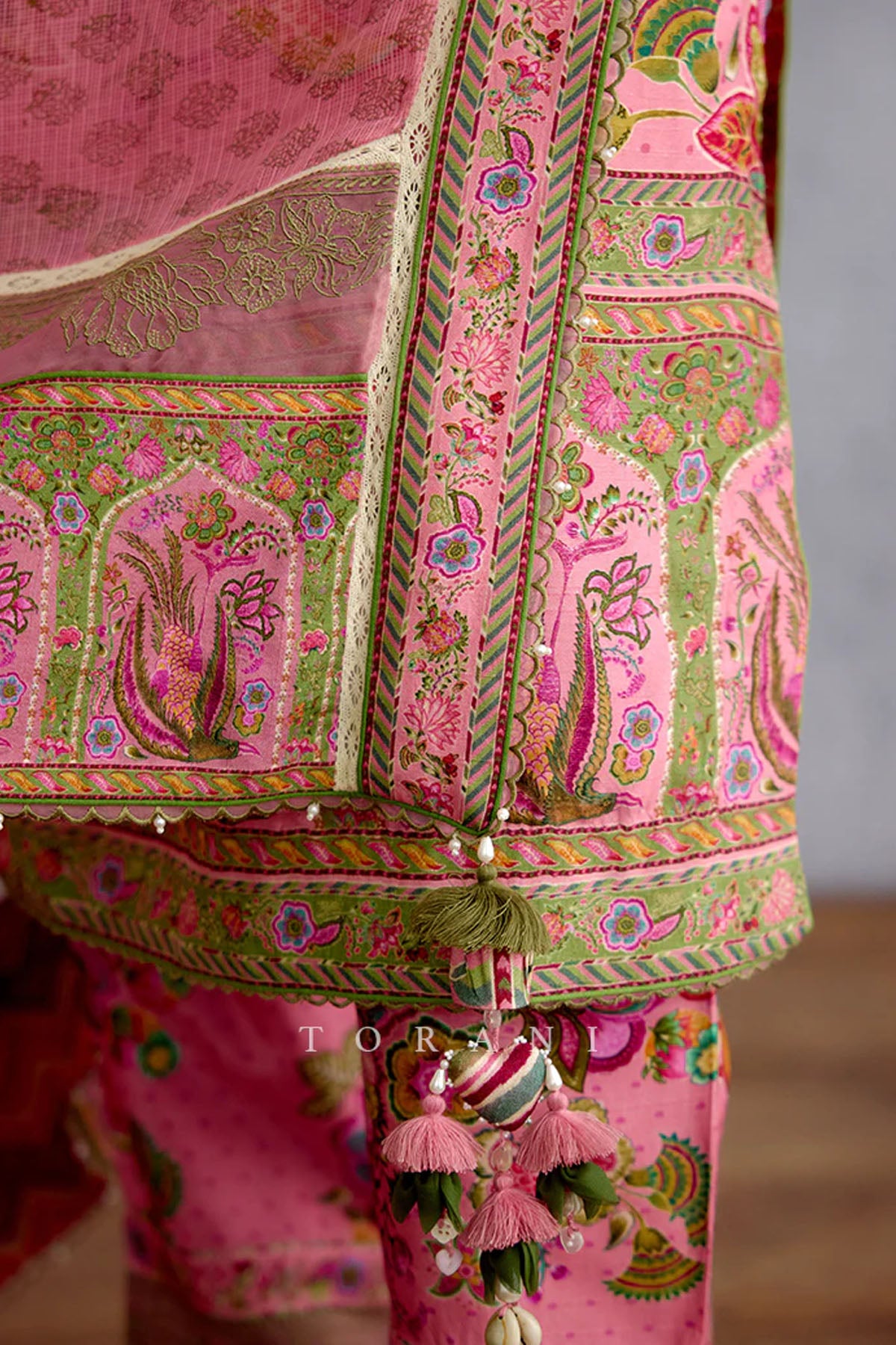 Pankaja Anvita Kurta Set