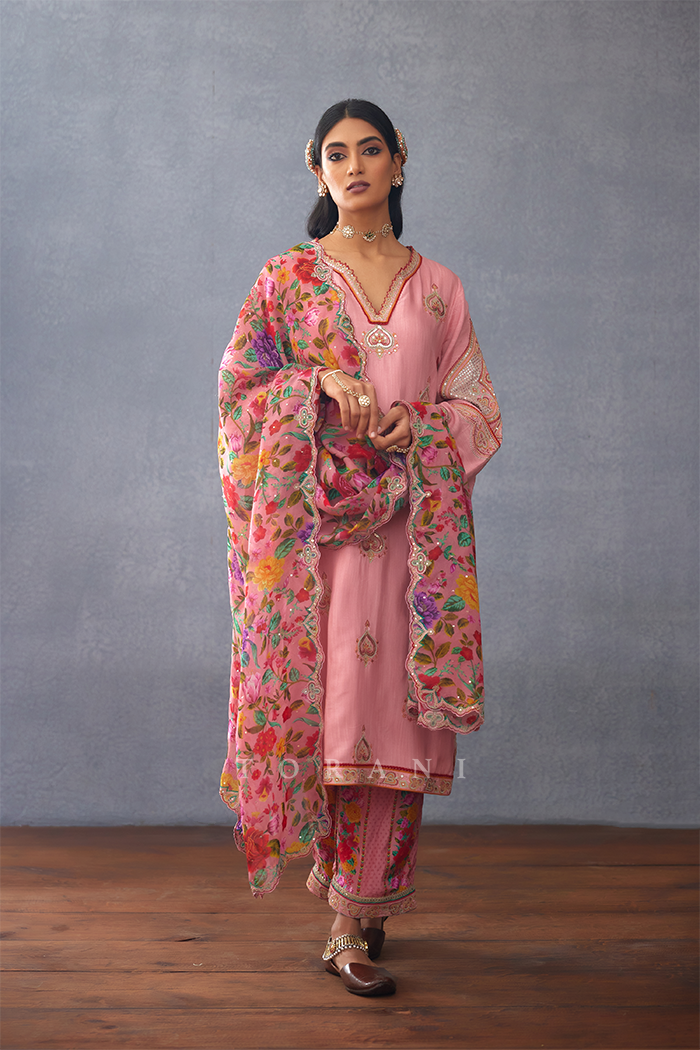 Dil Ruba Maira  Kurta Set