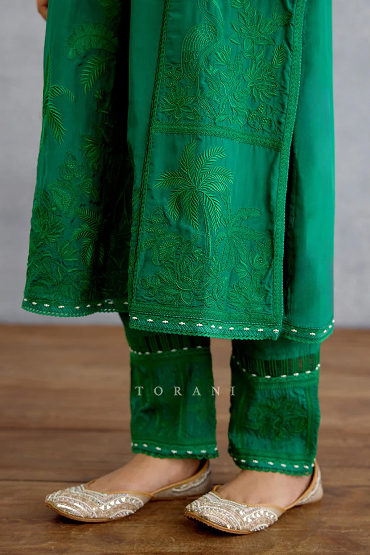 Pranabha Deba Priya Kurta Set