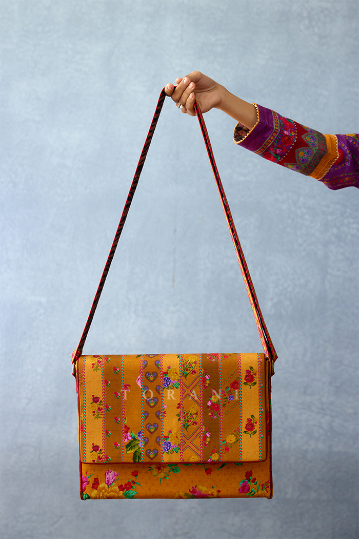 Dil Seher Tahira Handbag