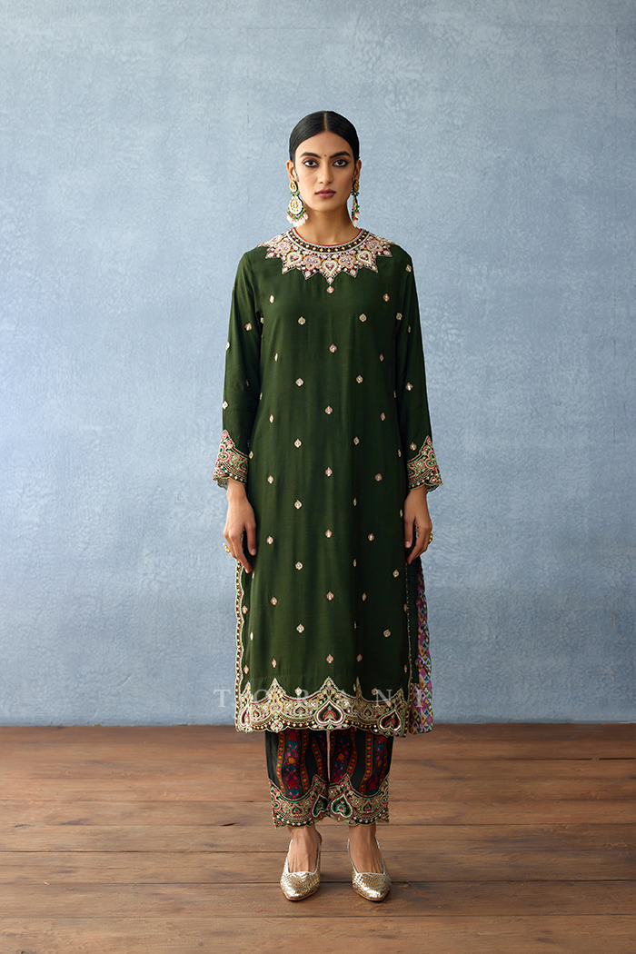 Dil- Shaad Urvi kurta Set