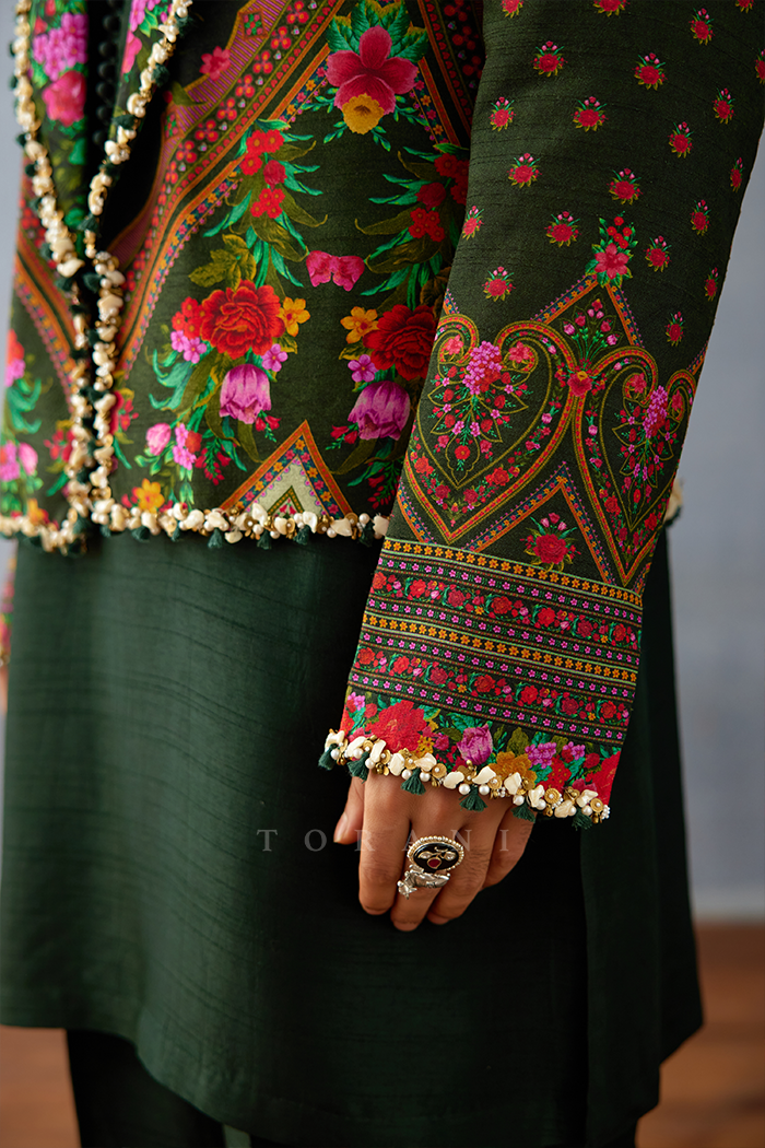 Dil Saaz Rafi Jacket Set