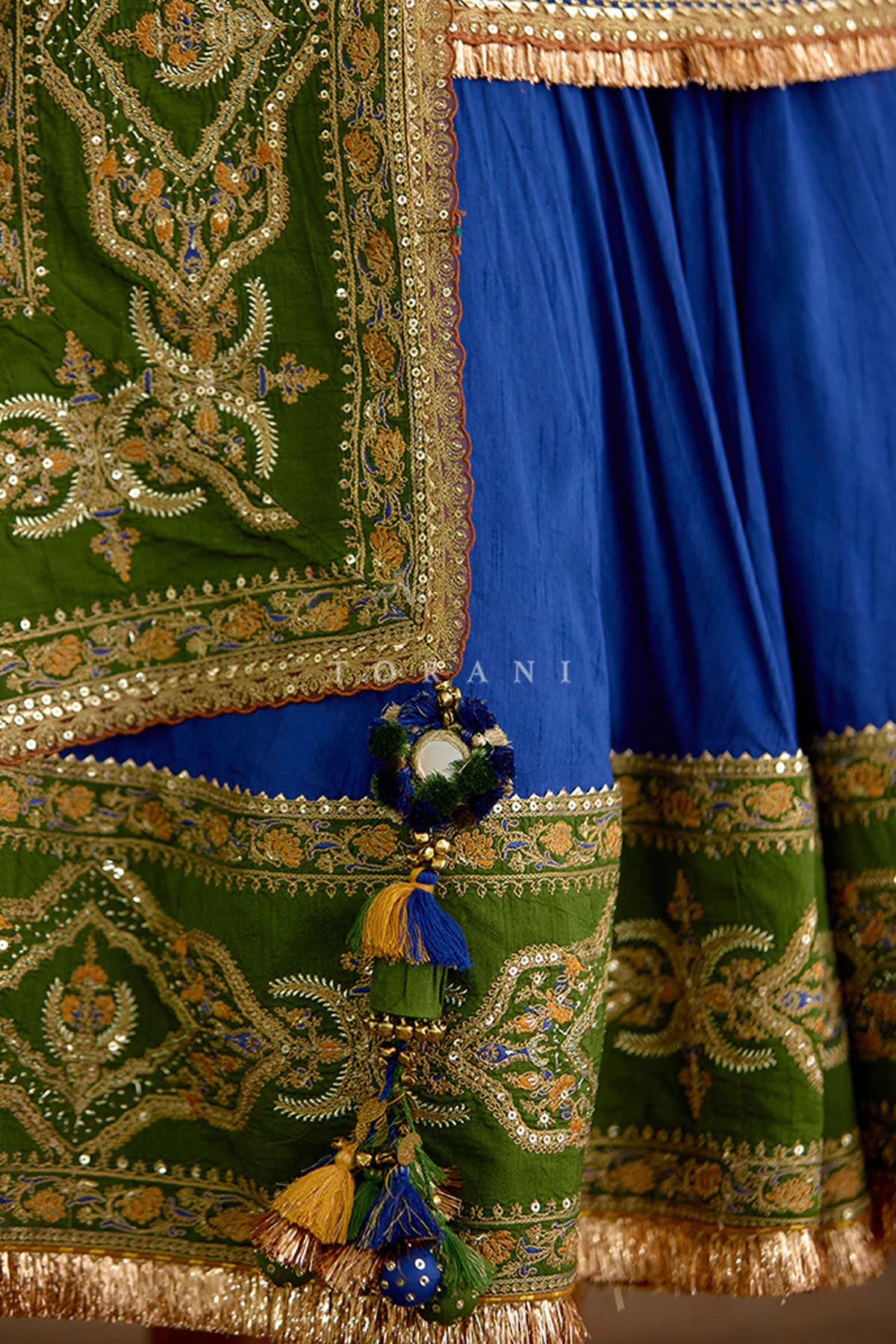 Hemrang Azraa Lehenga Set