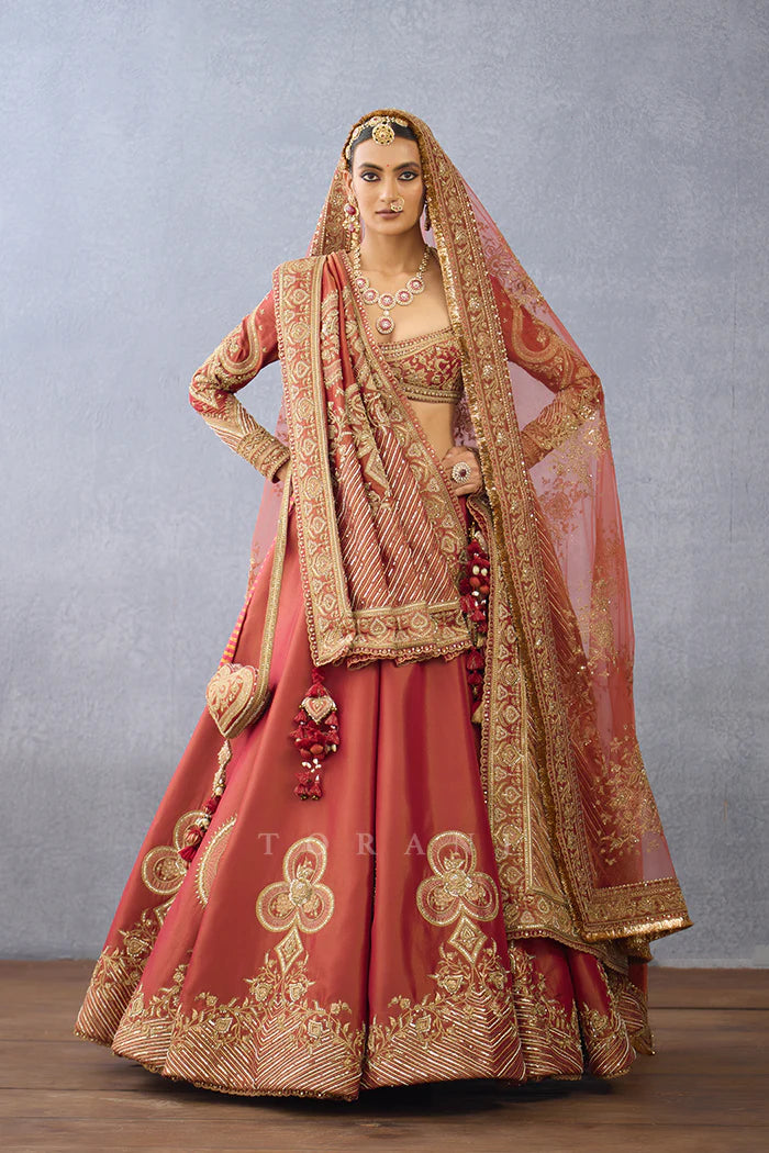 Gerua Subhi Lehenga Set