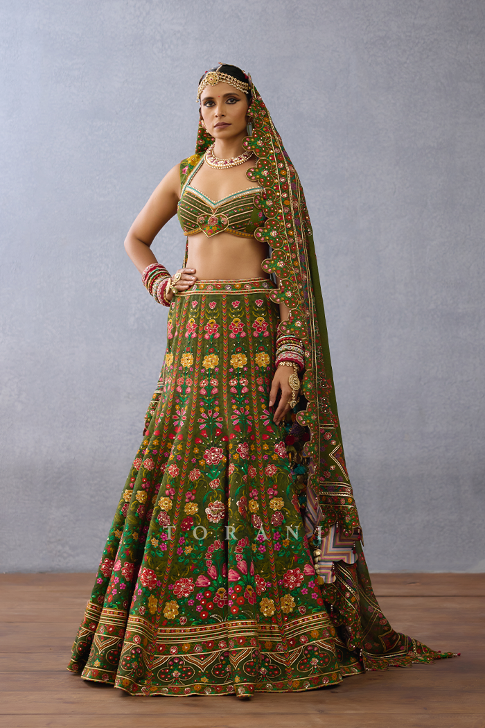 Dil Saaz Kumari Lehenga Set