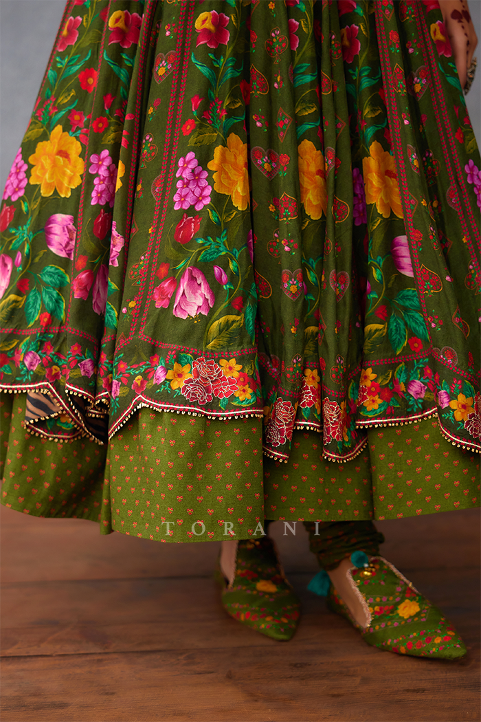 Dil Saaz Zareen Anarkali Set