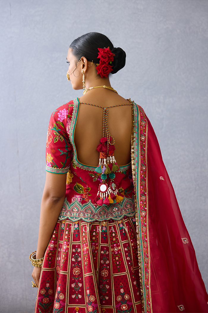 Dil Surkh Avora Lehenga Set