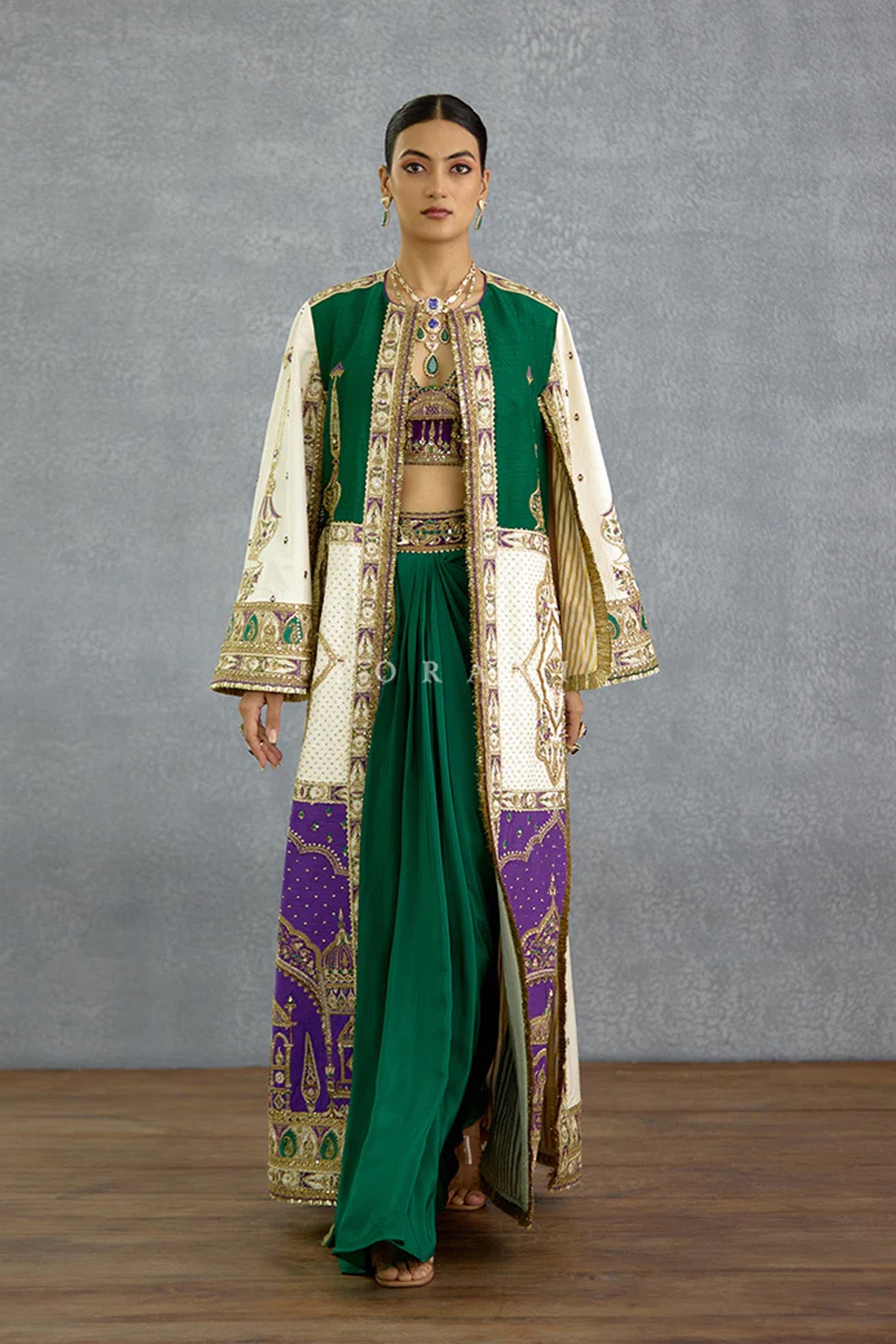 Maahe Hayrah Jacket Set