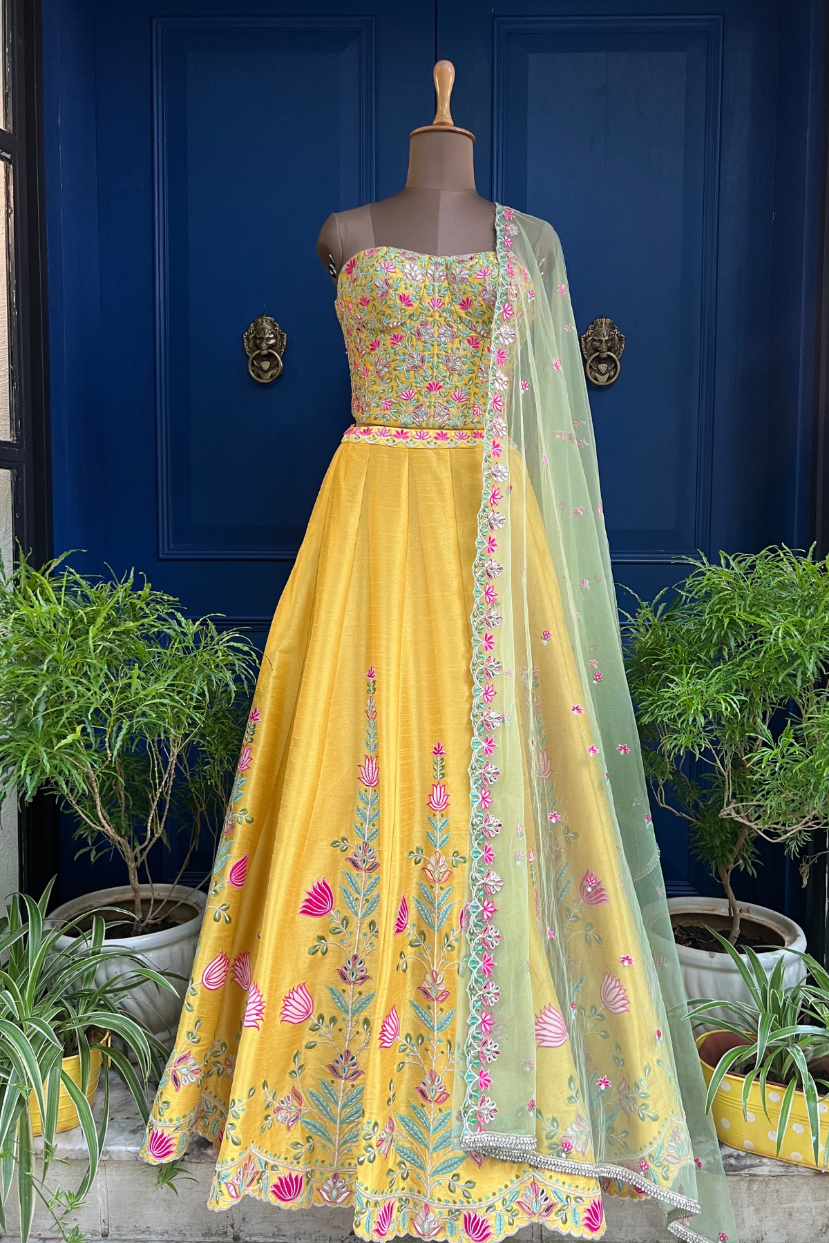 Falak - Ready To Ship