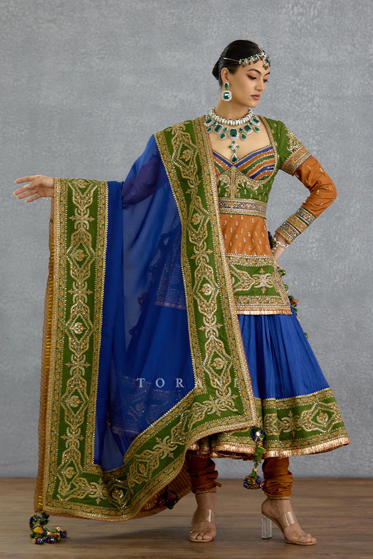 Hemrang Azraa Lehenga Set