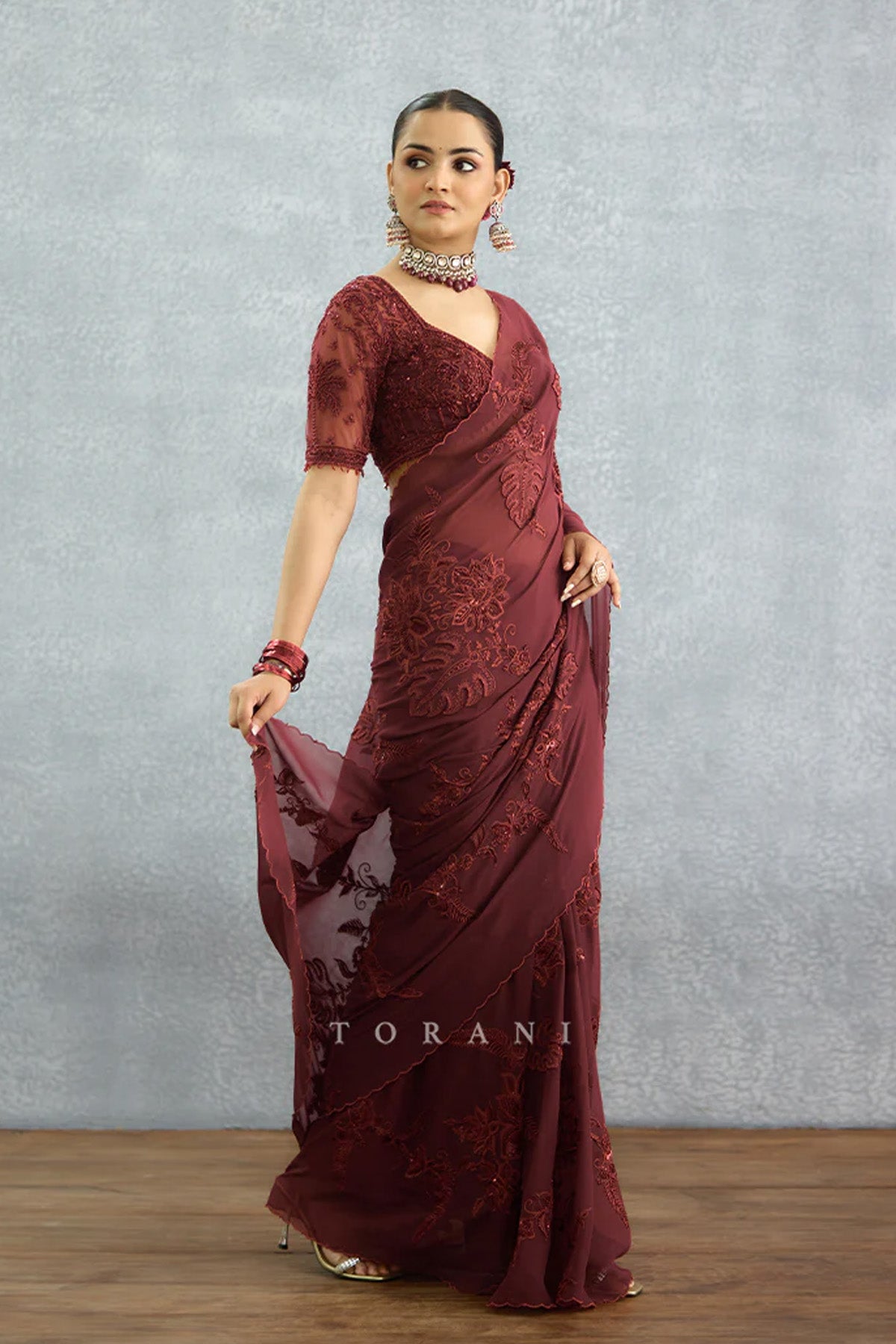 Laalima Pankhuri Saree