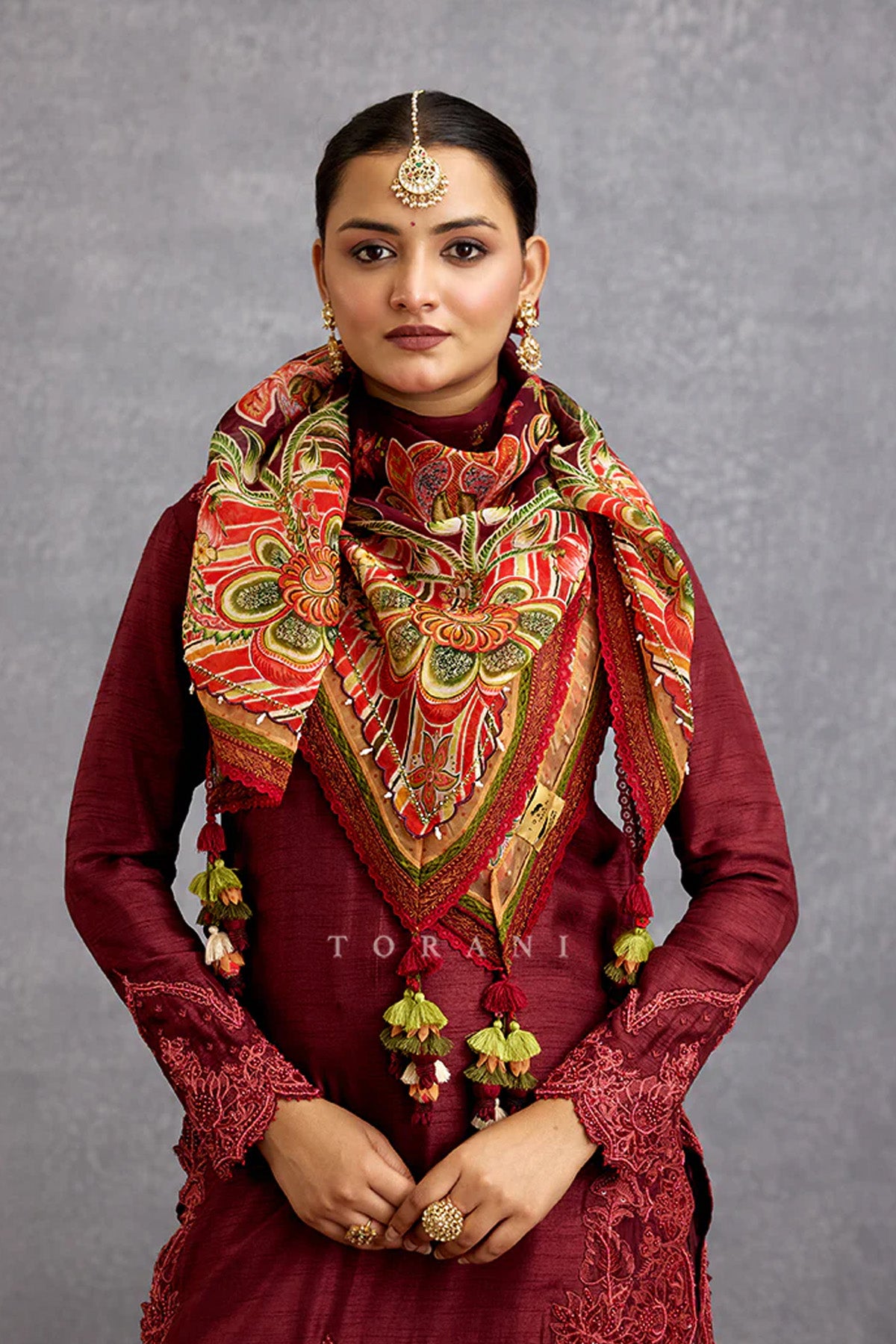 Laalima Phulera Scarf