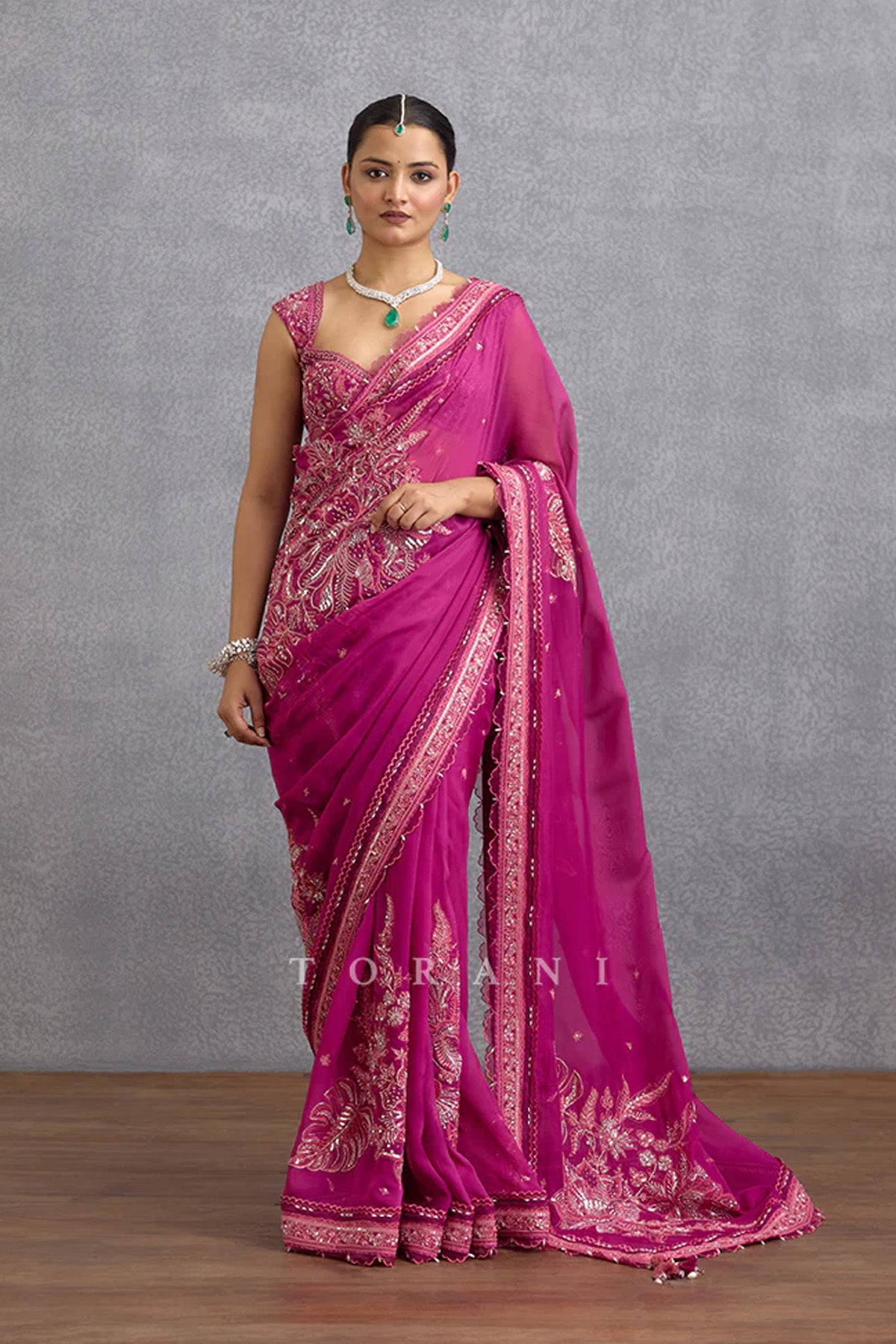 Padmaraga Vihana Saree