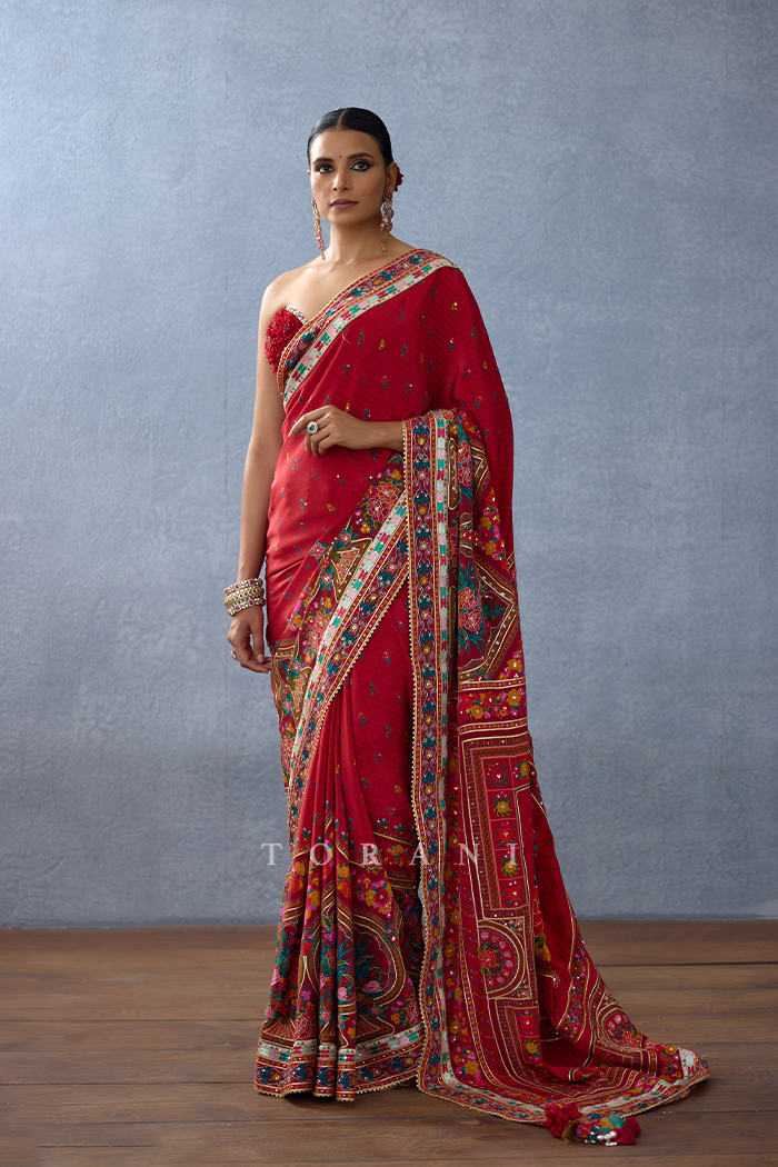 Dil Surkh Ami Saree