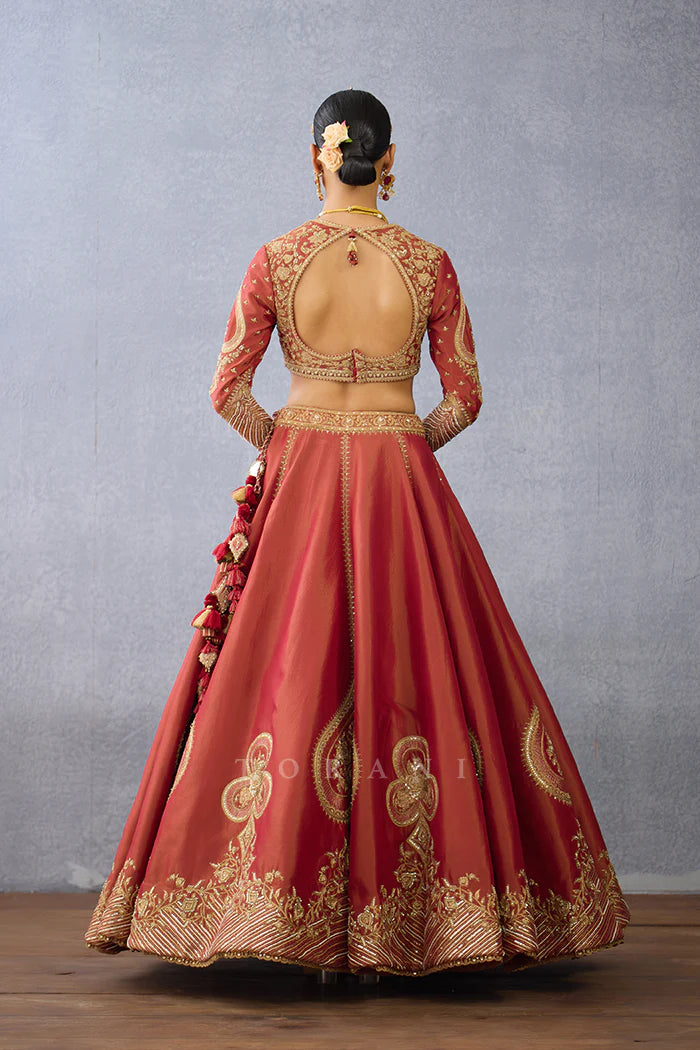 Gerua Subhi Lehenga Set