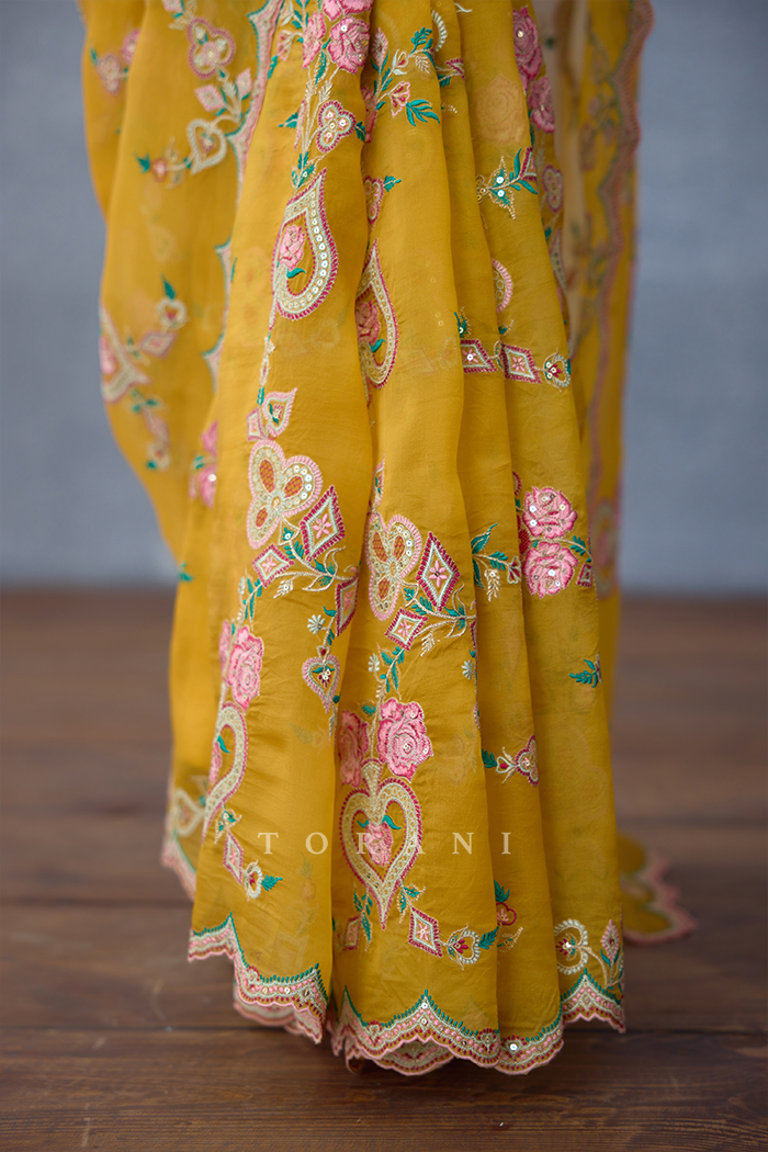 Dil Seher Safiyya Saree