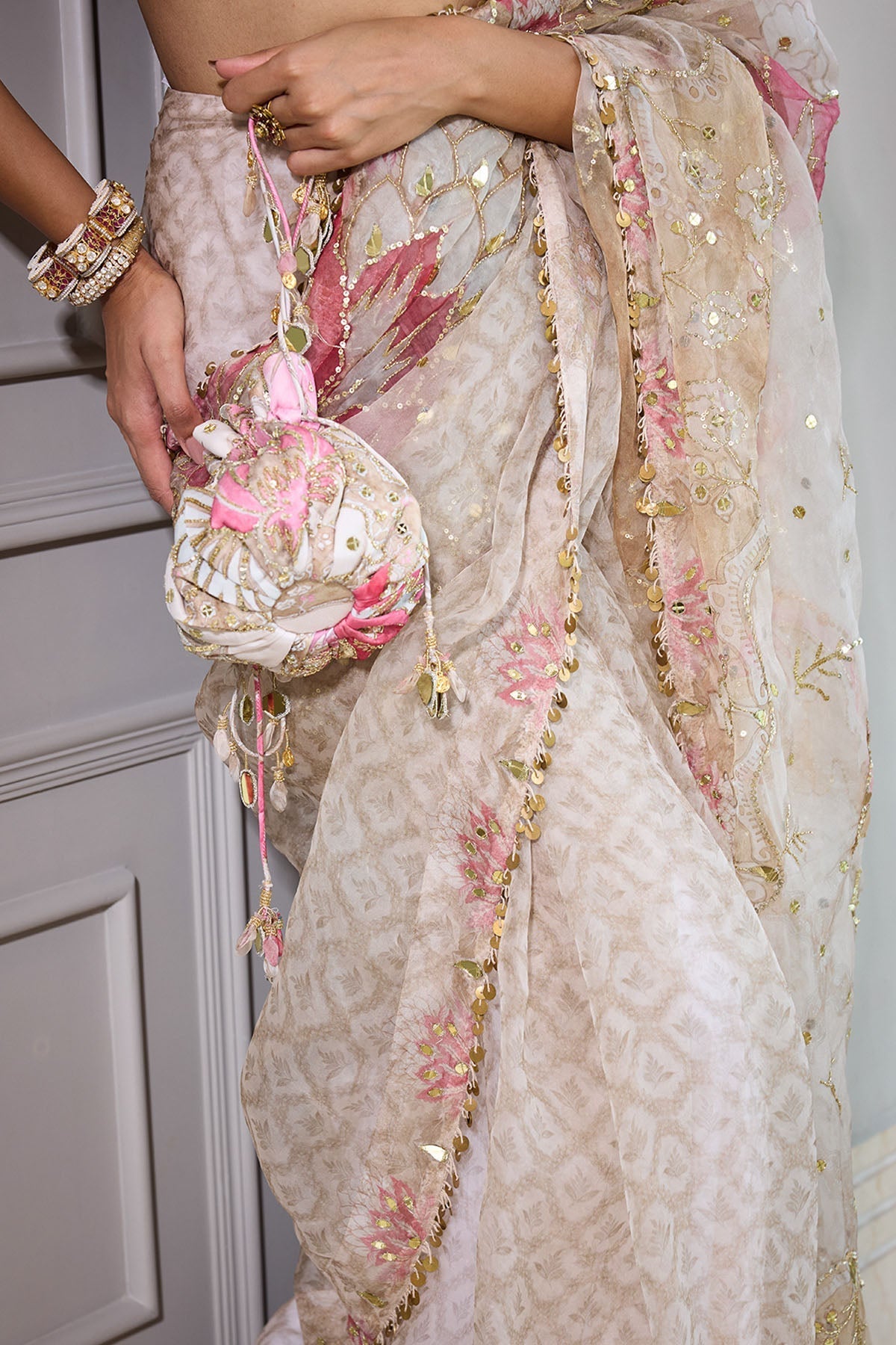 Shazana - RTS