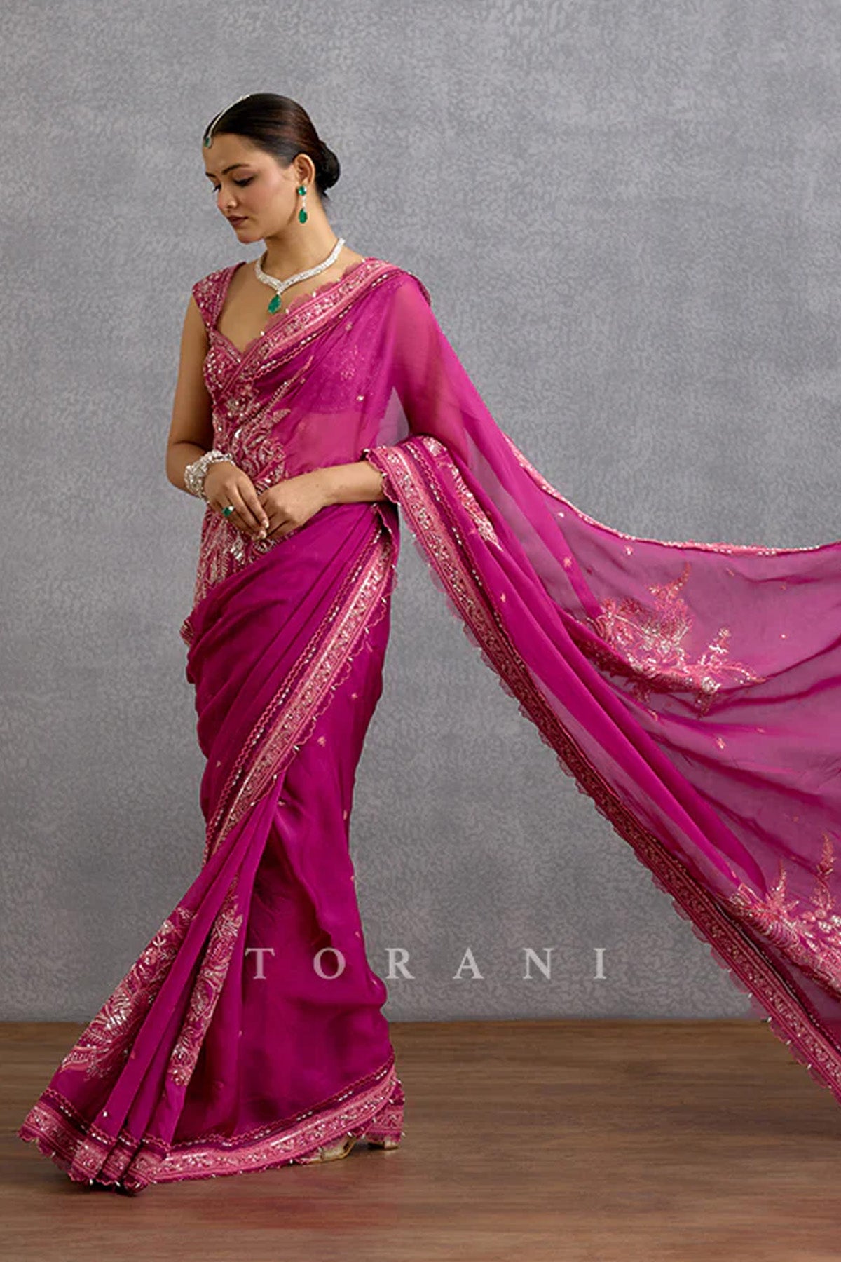 Padmaraga Vihana Saree