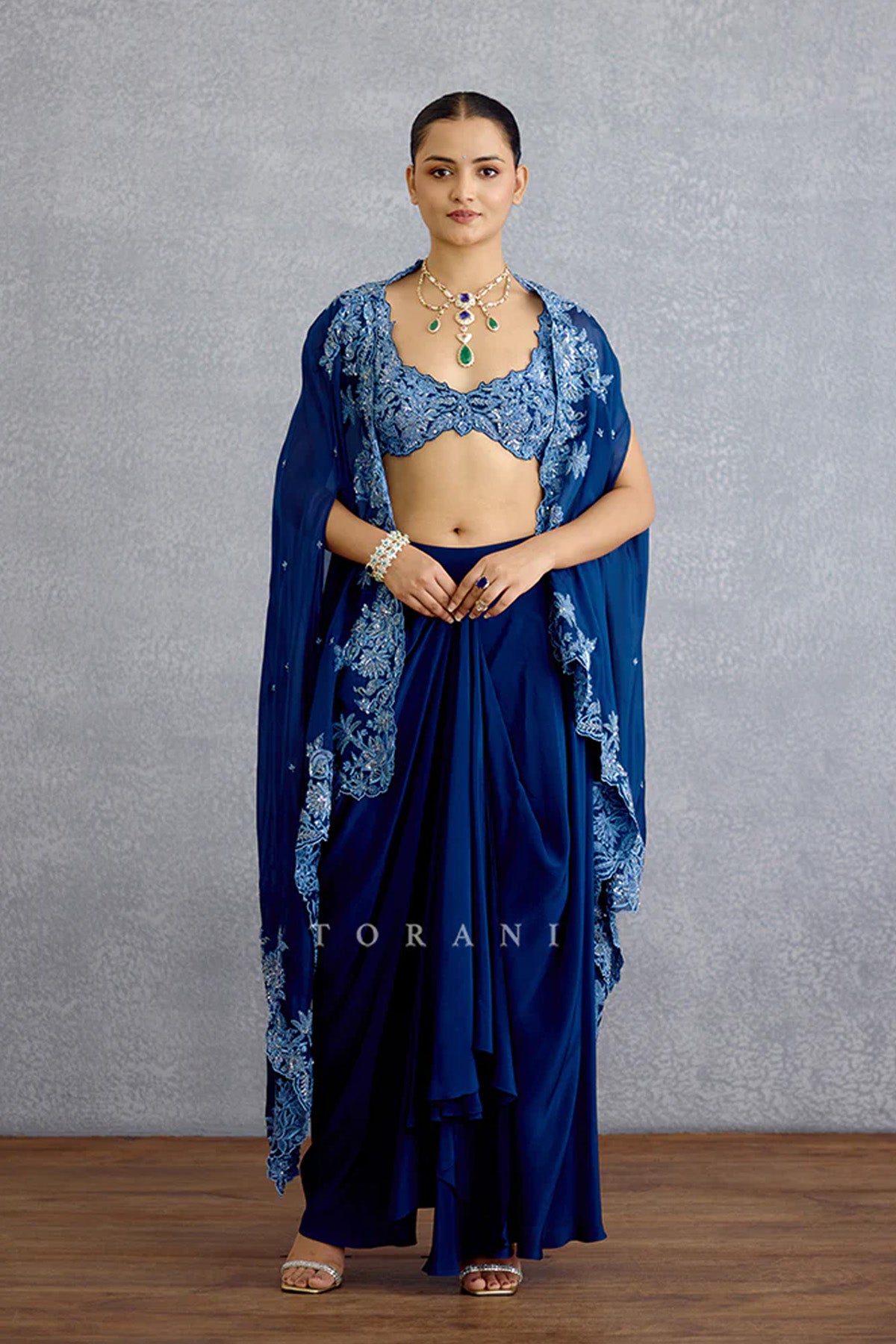 Shayamala Zuri Cape Set