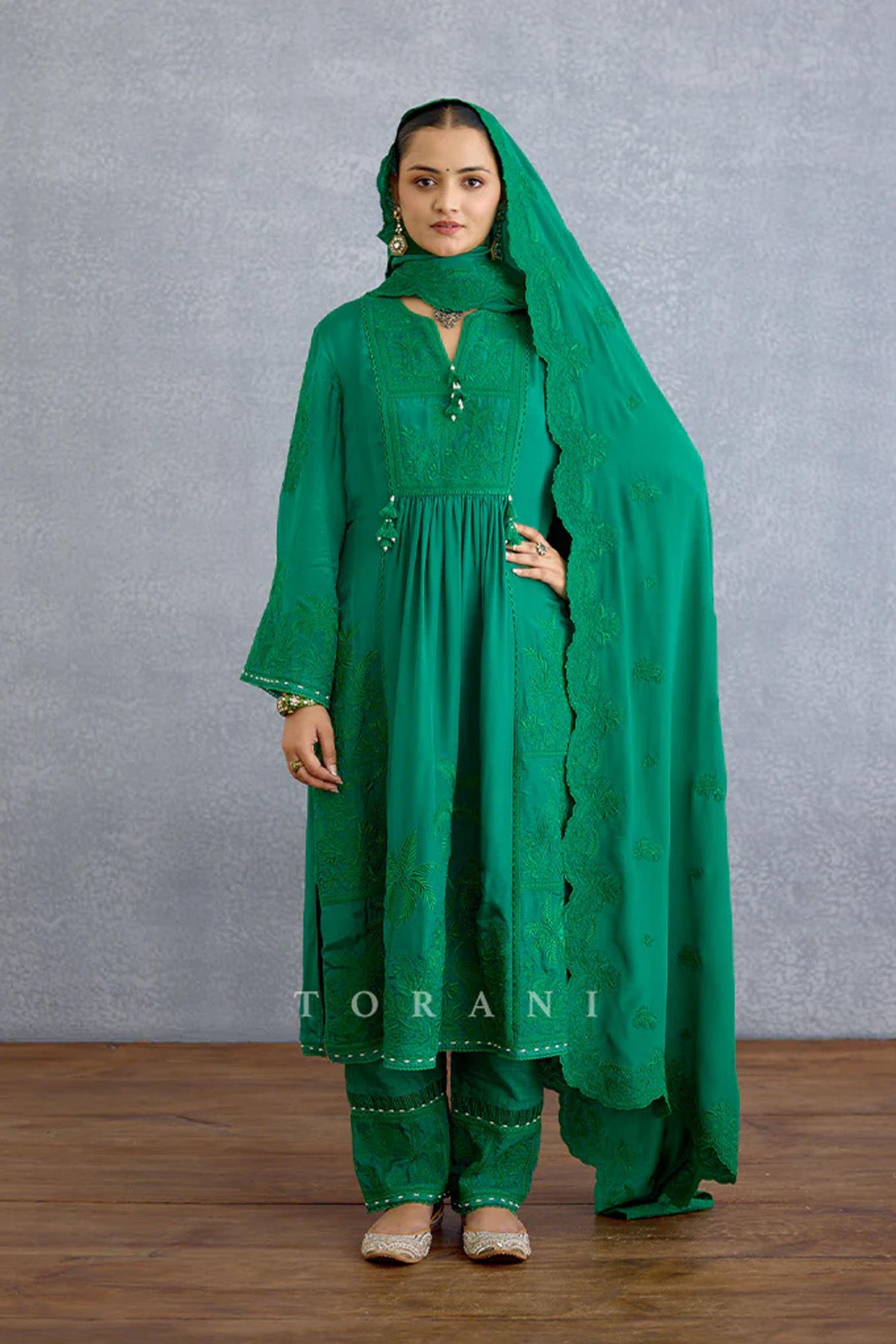 Pranabha Deba Priya Kurta Set