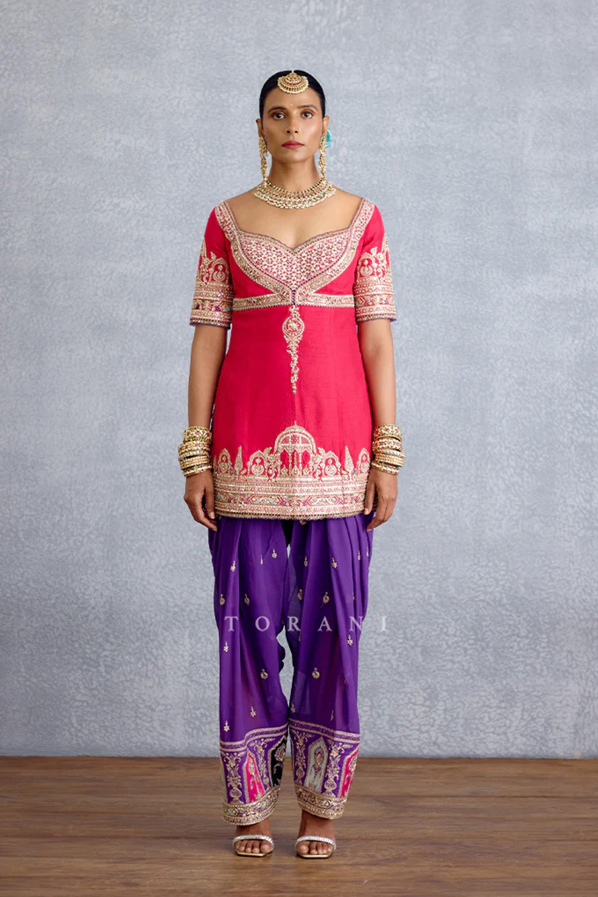 Gul-Naaz Samaira Kurta Set