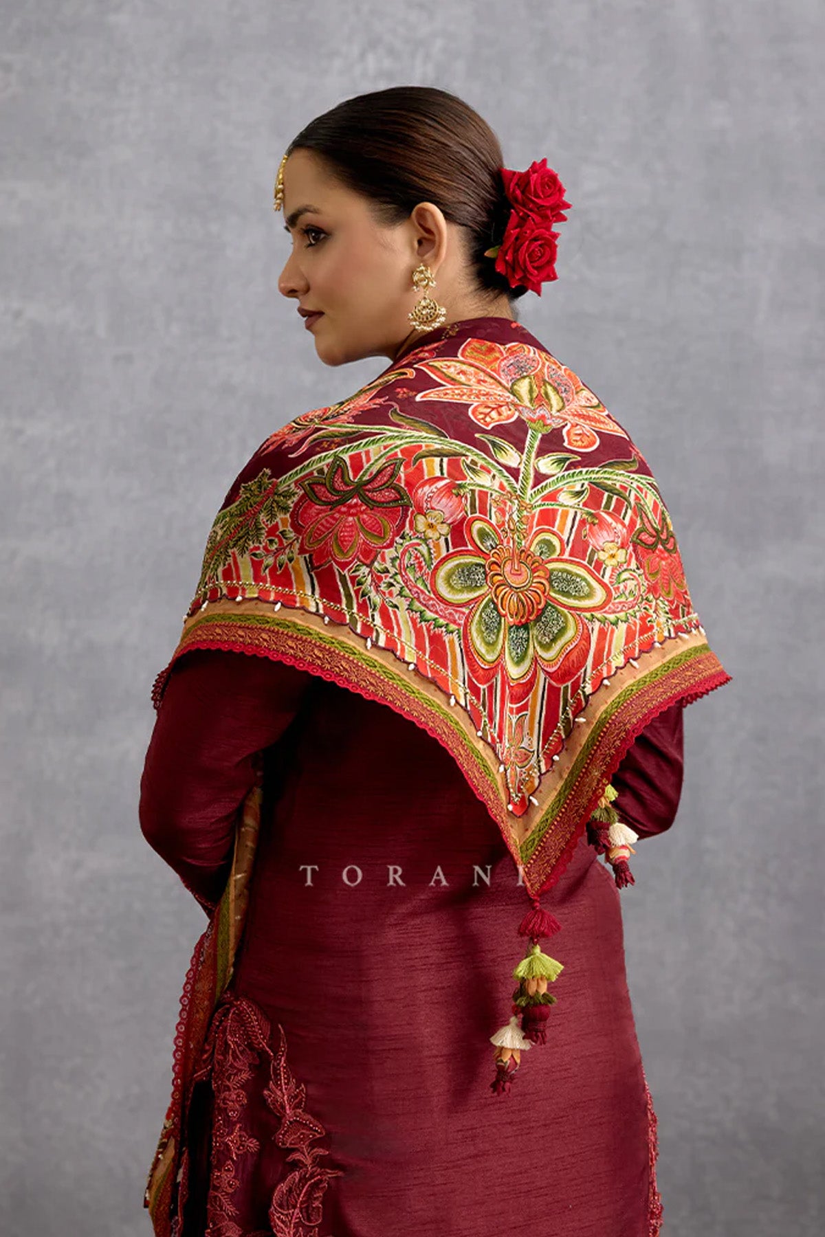 Laalima Phulera Scarf