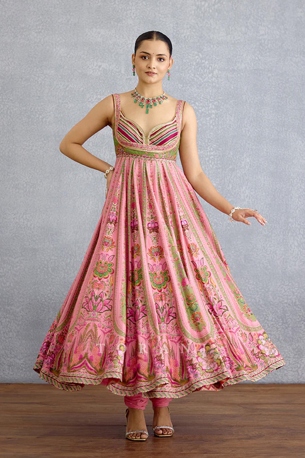 Pankaja Sarika Anarkali Set