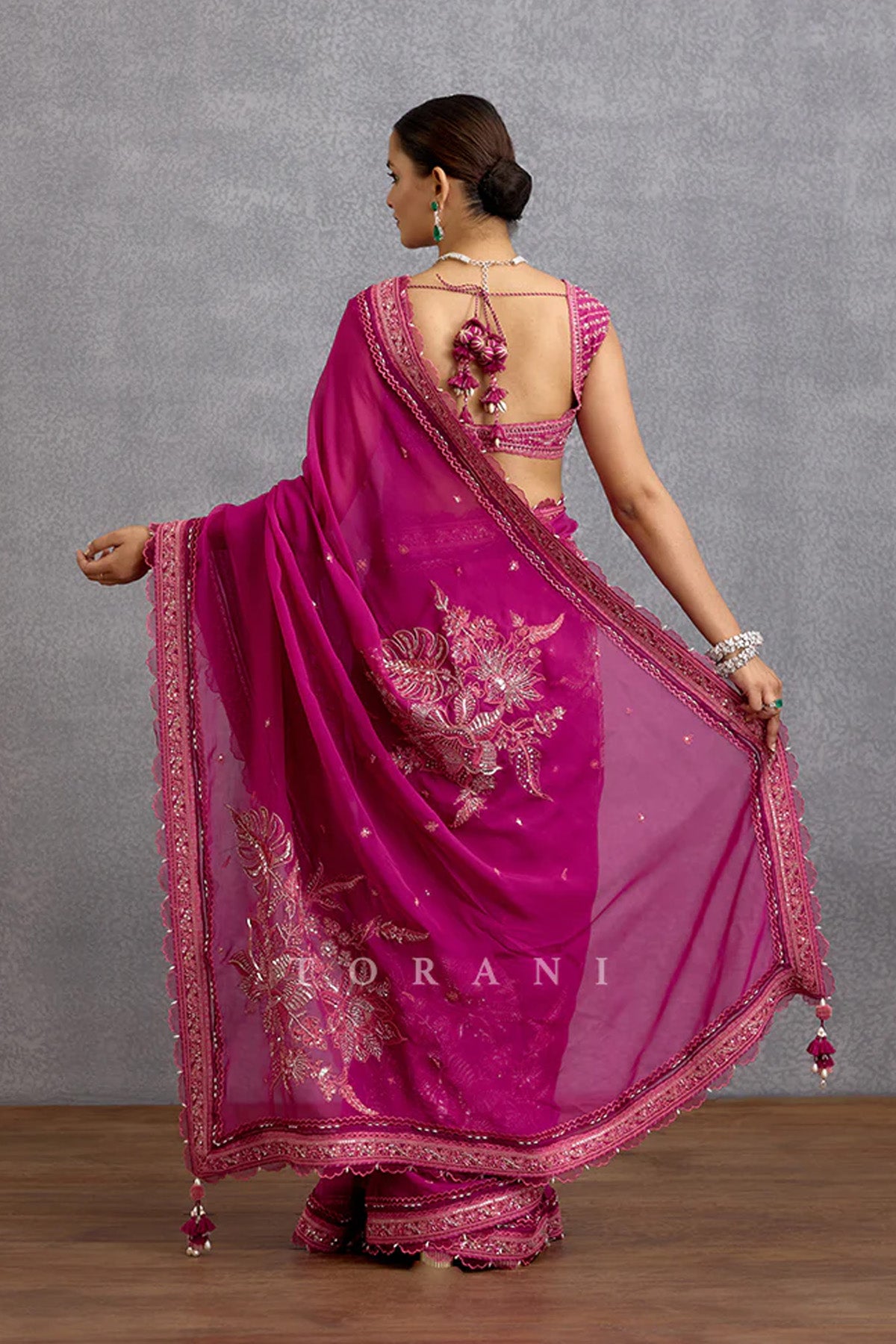 Padmaraga Vihana Saree