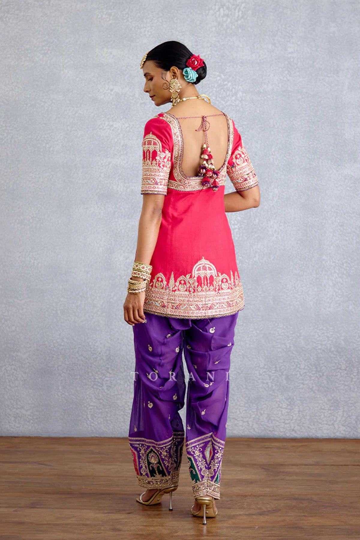 Gul-Naaz Shahana Kurta Set