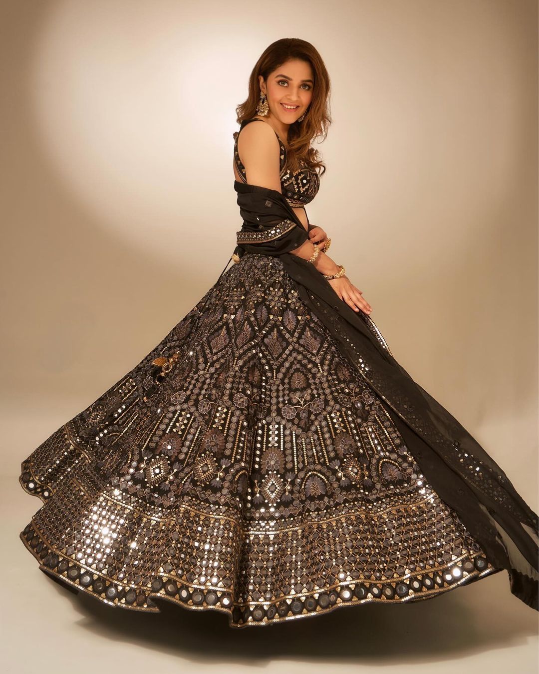 Smriti Lehenga Set